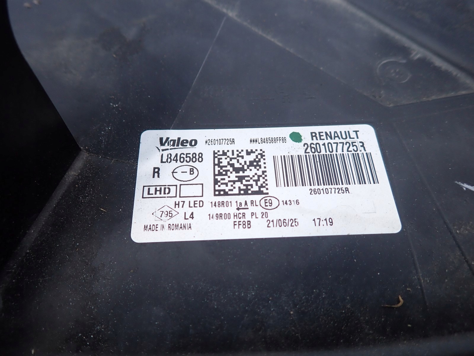light right right FULL LED DACIA DUSTER 3 III PYM PYN 2023- 260107725R