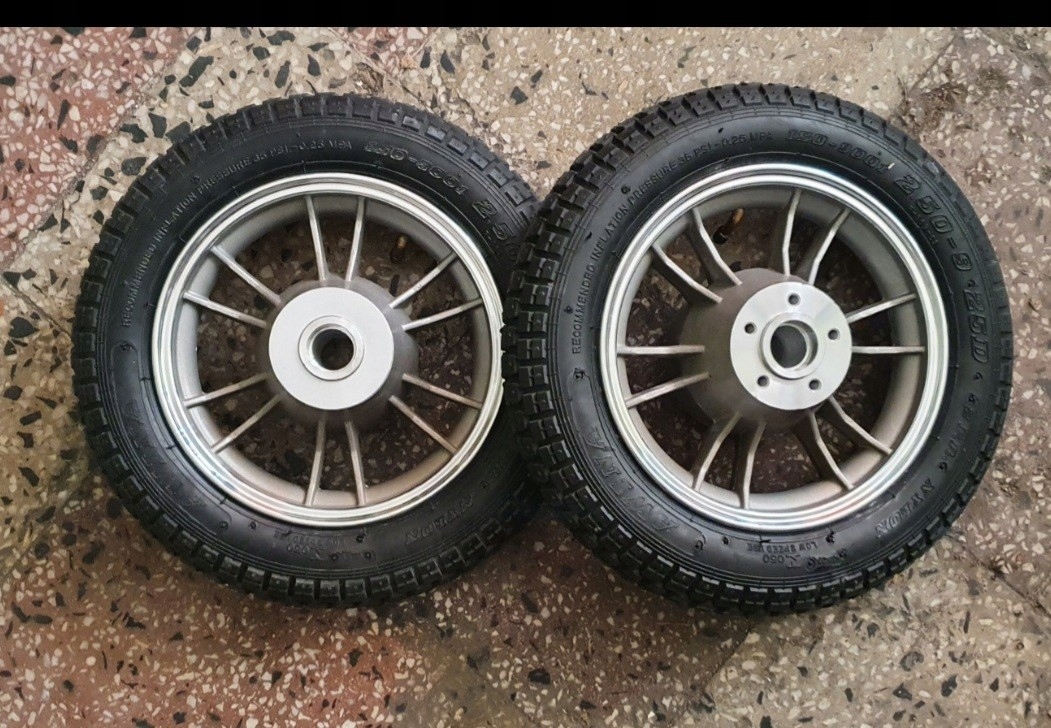 motorynka felgi nowe przod tyl , rant polerowany