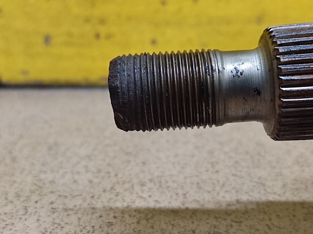 AUDI A3 8L 1.8 semi-axis NAPEDOWA left rear part
