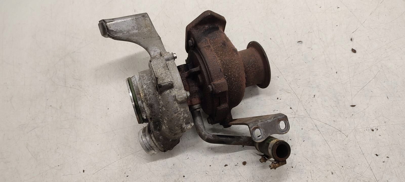 turbo turbina BMW E90 E91 2,0D LIFT