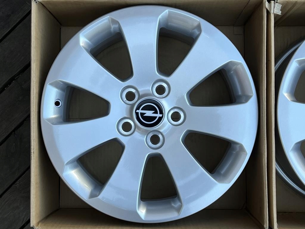 Felgi aluminiowe 17cali Opel Insignia Chevrolet Rim width 7 0