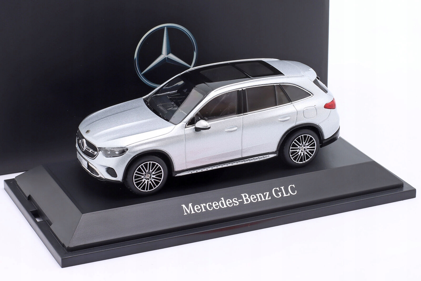 Mercedes Glc (X254) silver 2022 1/43 Herpa