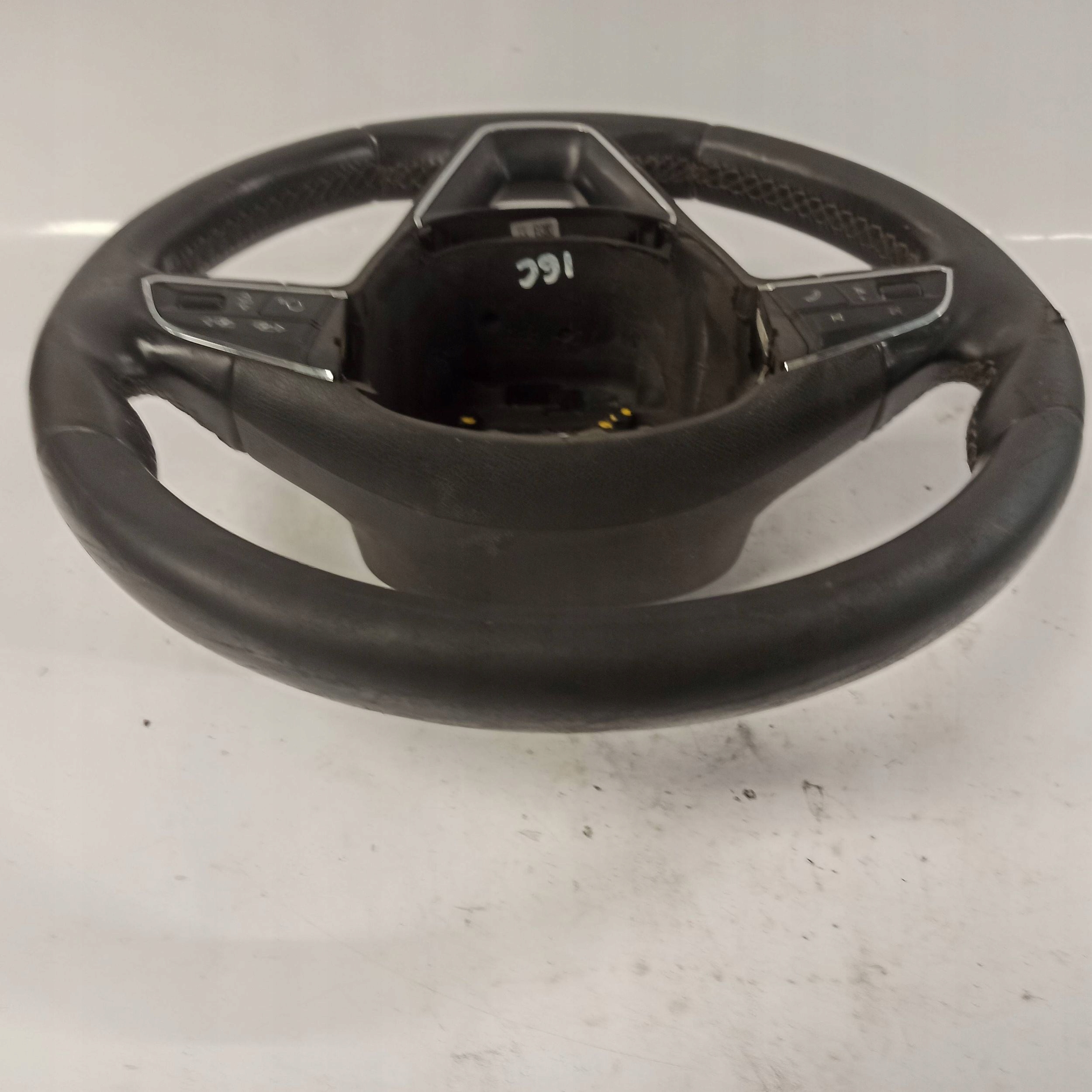 seat Leon III руль кожанная 5F0419091L