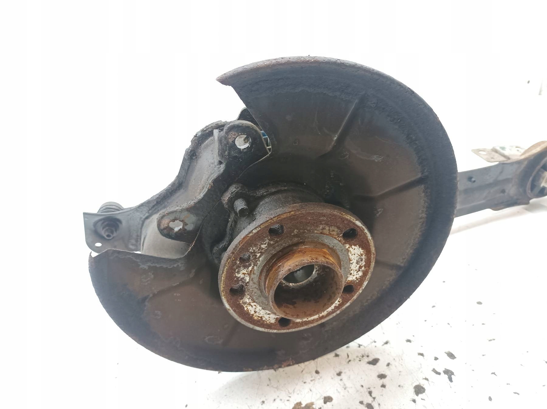 Mozzo FUSELLO Destra posteriore 2.4 D 4X4 Volvo XC 60 e (2008- )
