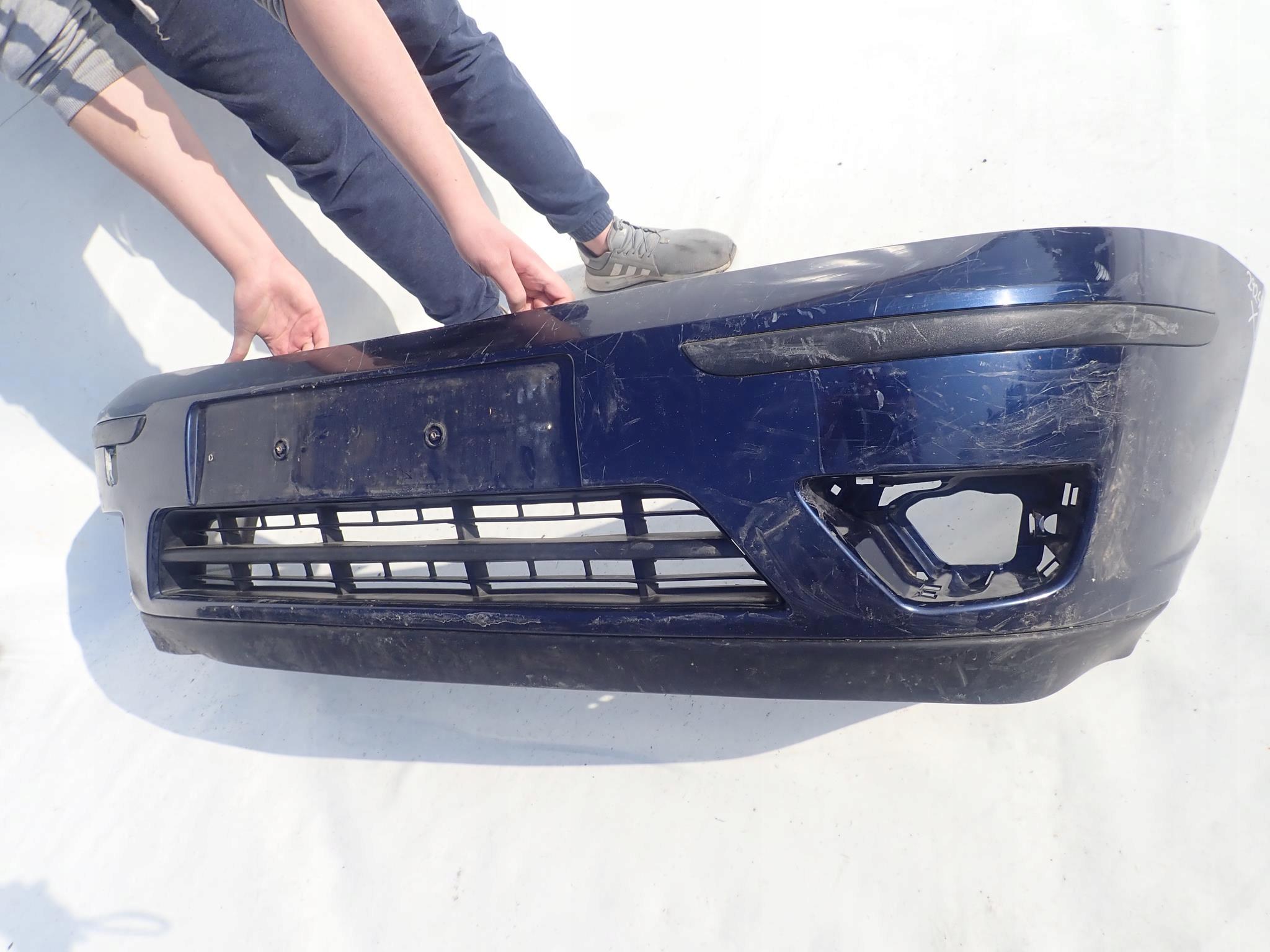 FORD FOCUS and 1 MK1 LIFT 01-04 bumper front