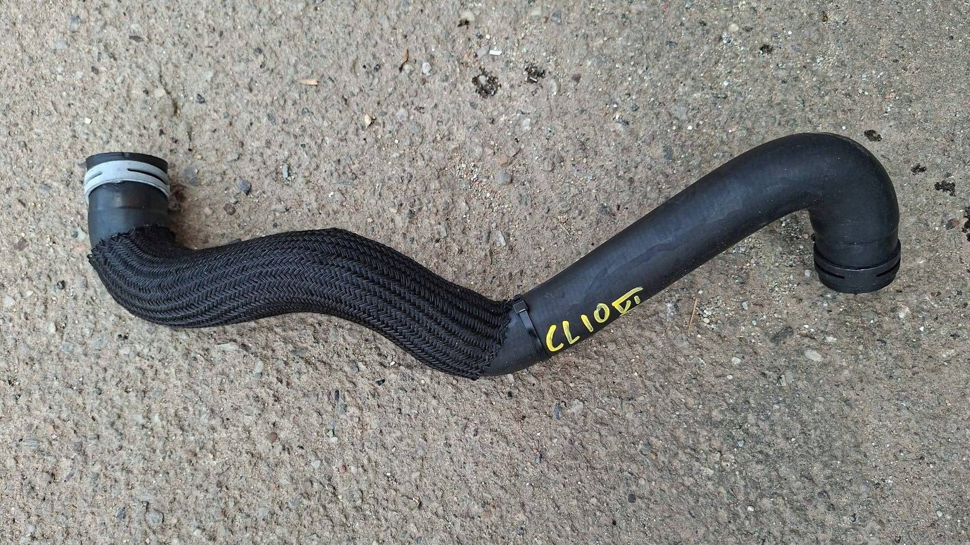 vedení hadice vody Renault Clio VI 1.8 e-tech