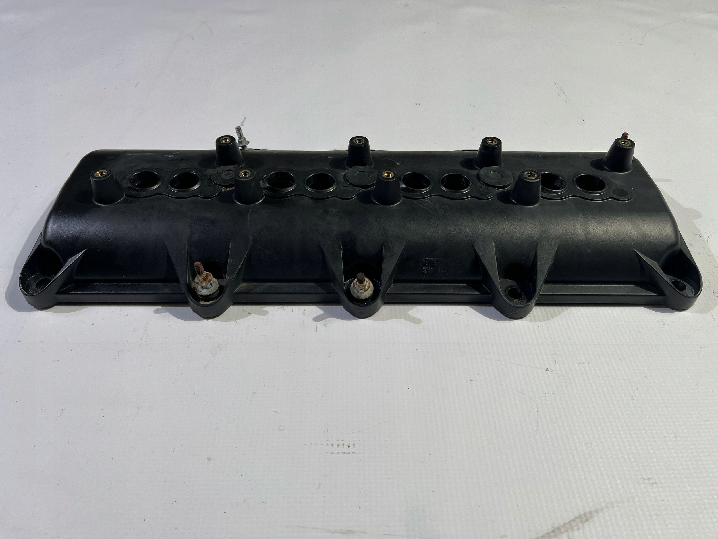 Abdeckung Blende Abdeckung der Ventile DES MOTORS Dodge Challenger 6.1 HEMI SRT8 2008-2010