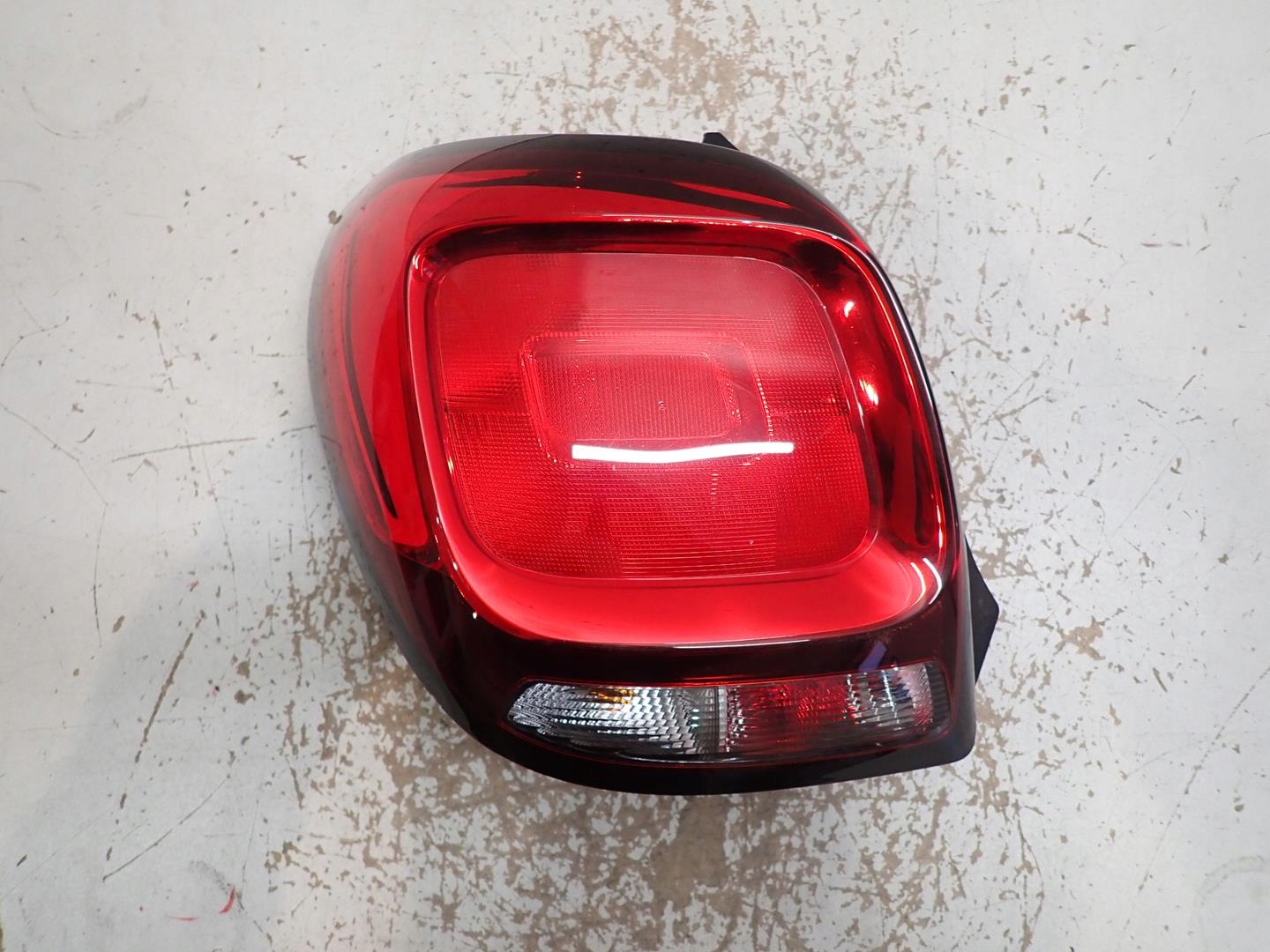 light rear part rear left CITROEN C1 II 2014- 81560-0H152