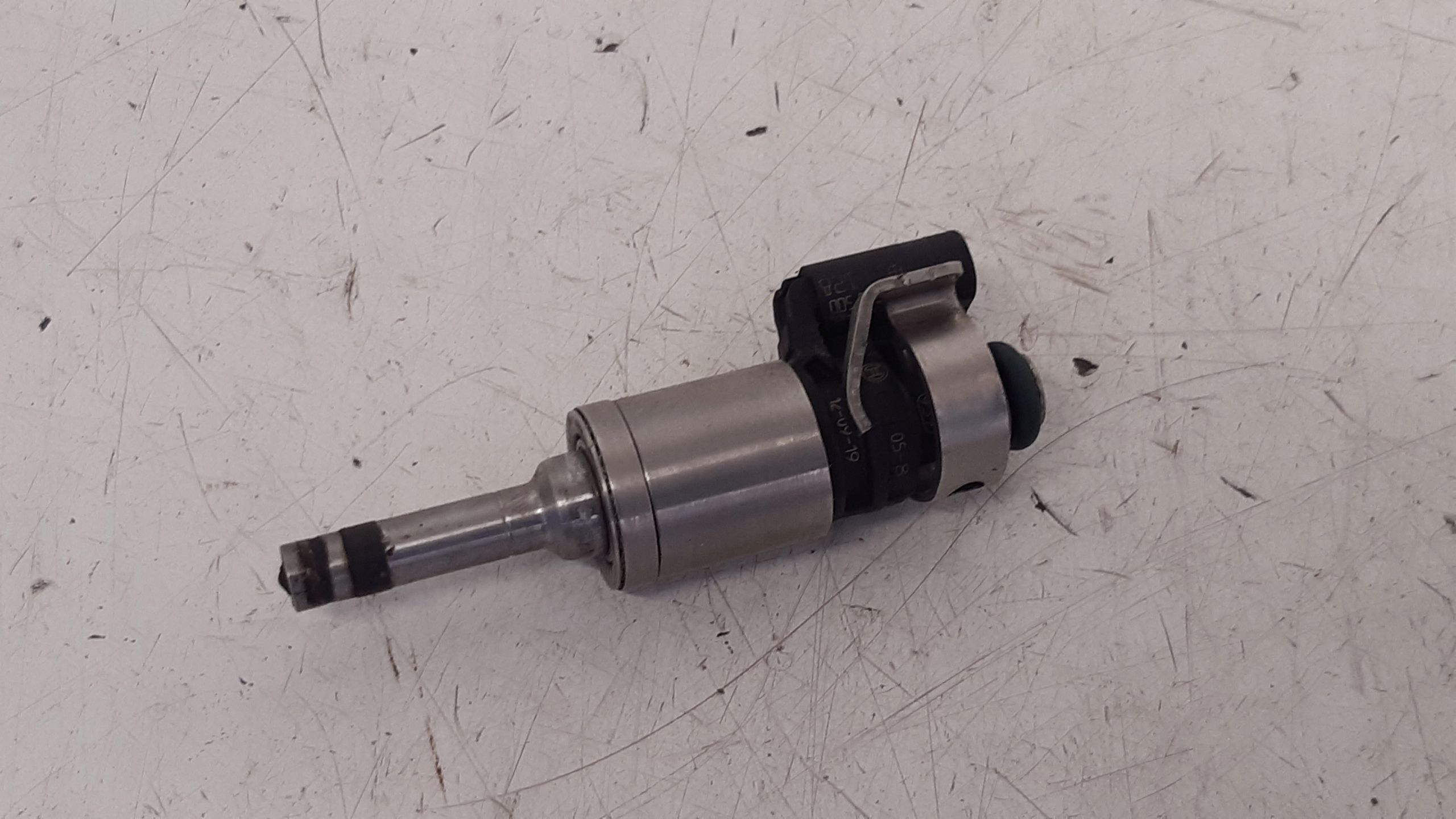 injector CM5G9F593FA Ford C-MAX MK2