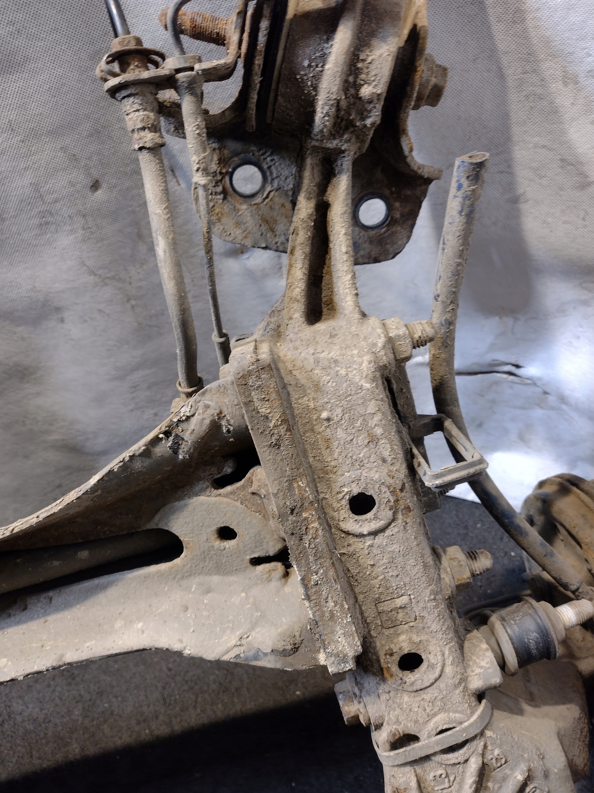 Achsträger heck Citroen C2