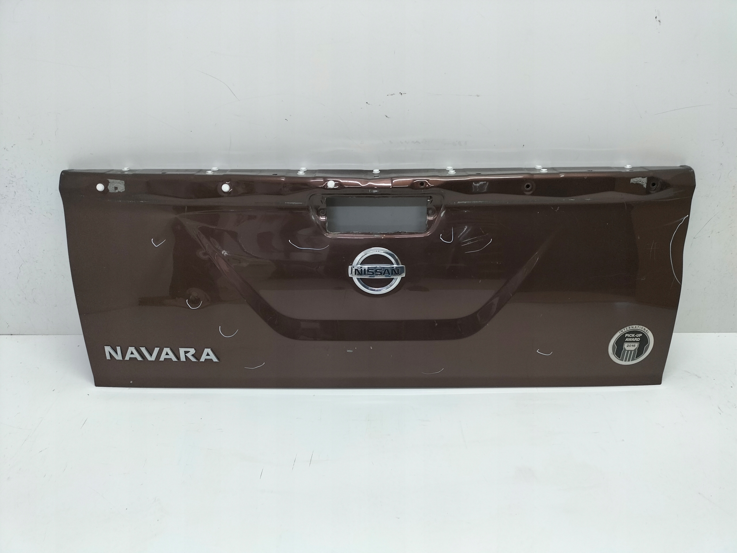 boot doors burta rear part NISSAN NAVARA D23 14