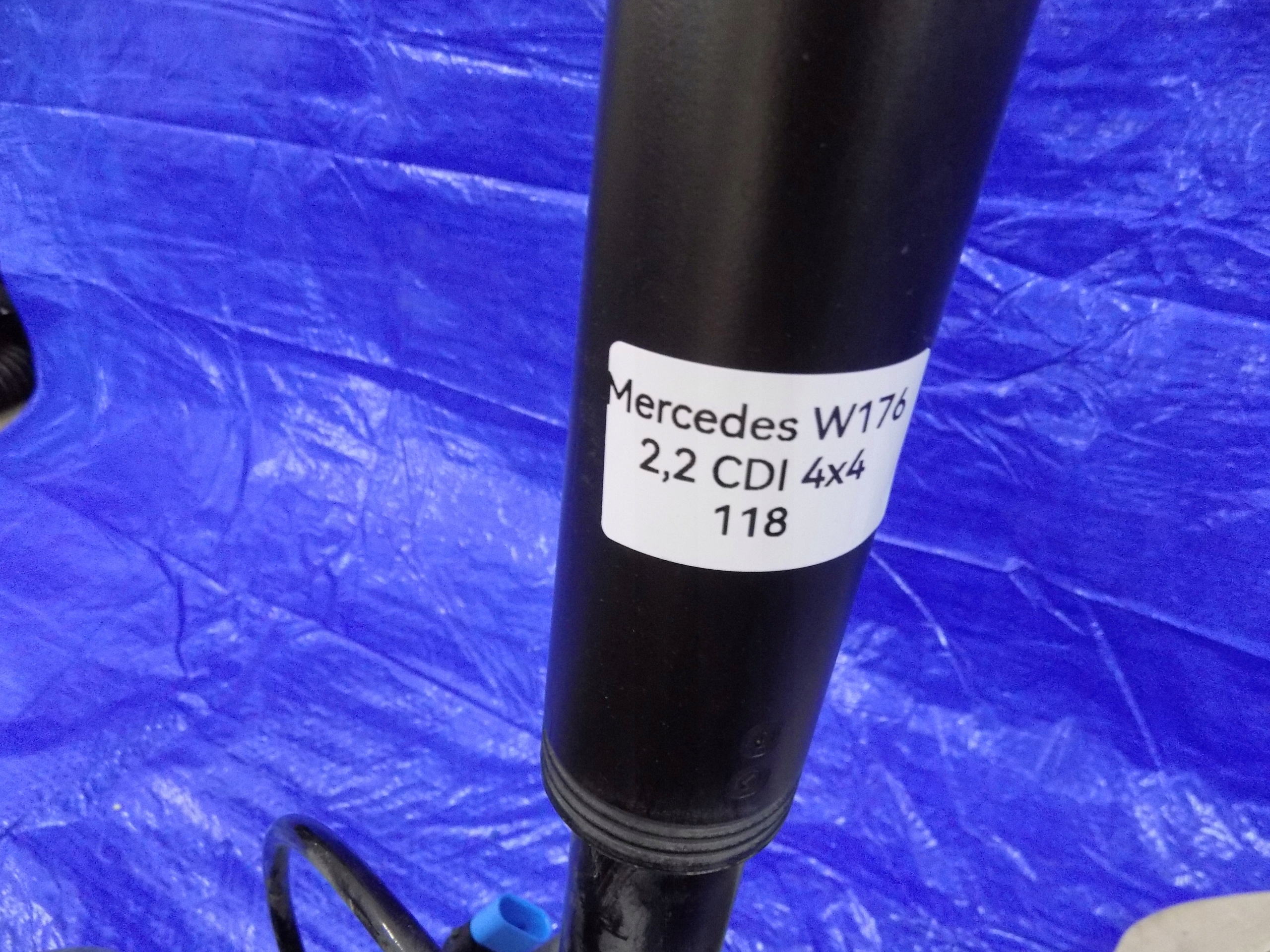swing sususpension right rear part W176 2,2CDI 4X4
