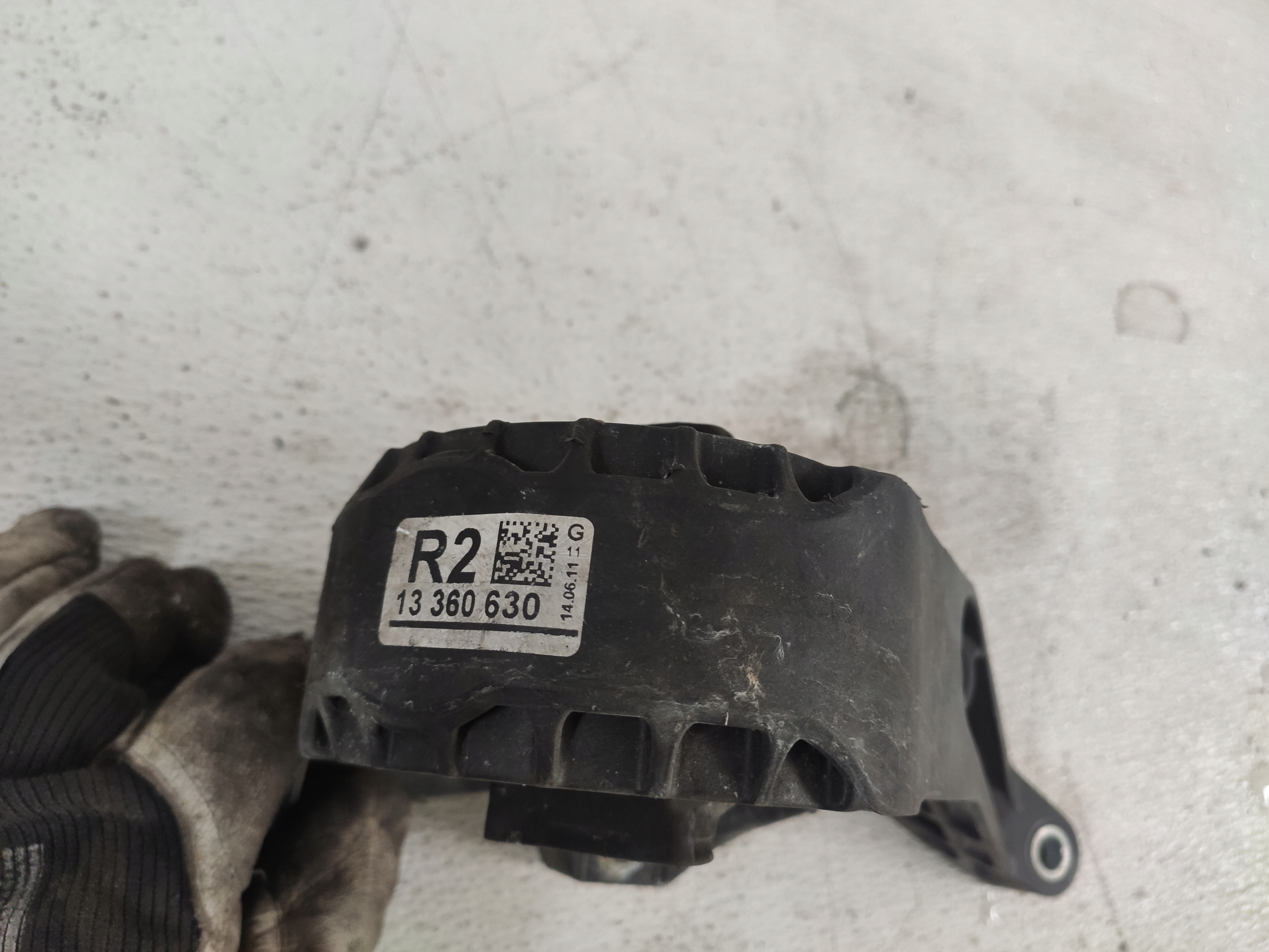 CHEVROLET CRUZE holder gearbox mount