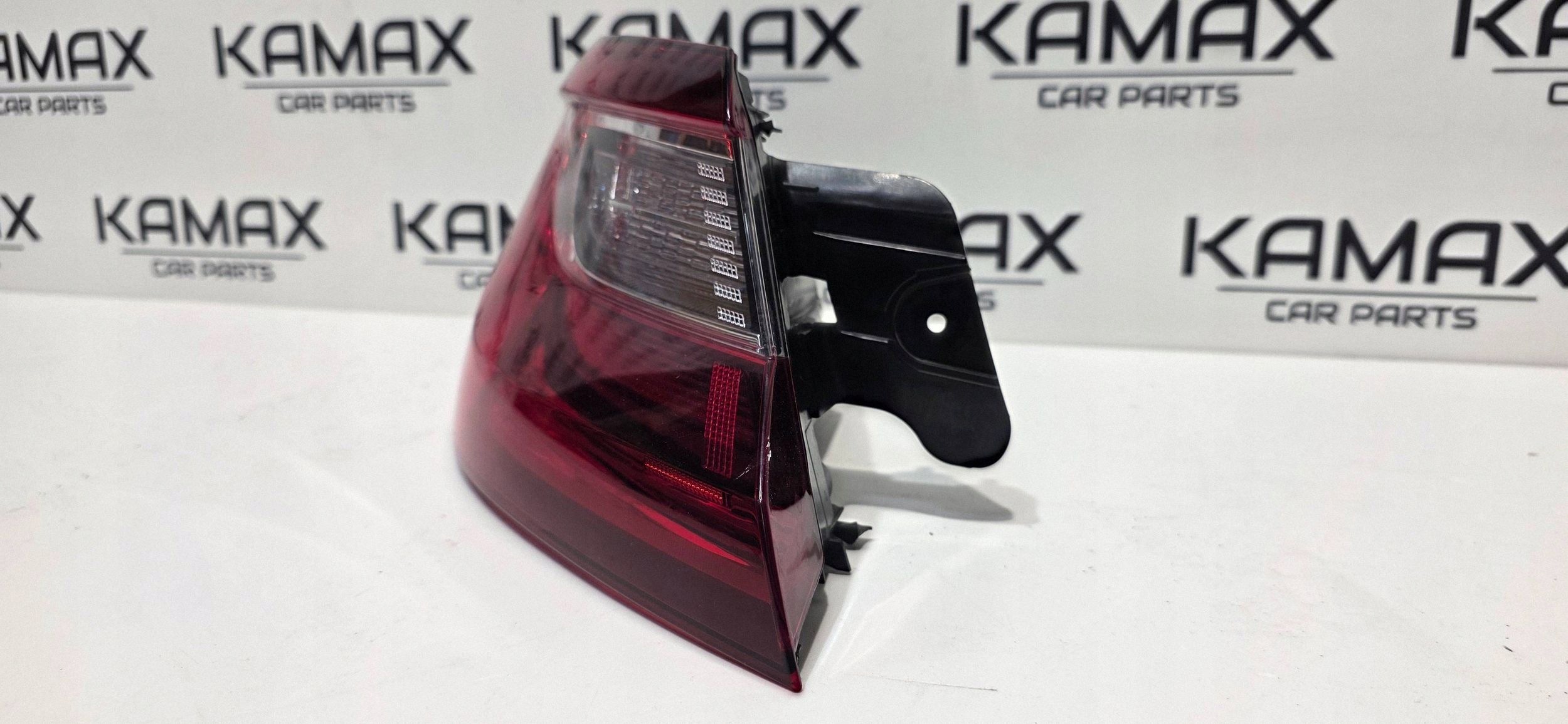 light rear left side Renault Megane IV 265558986R