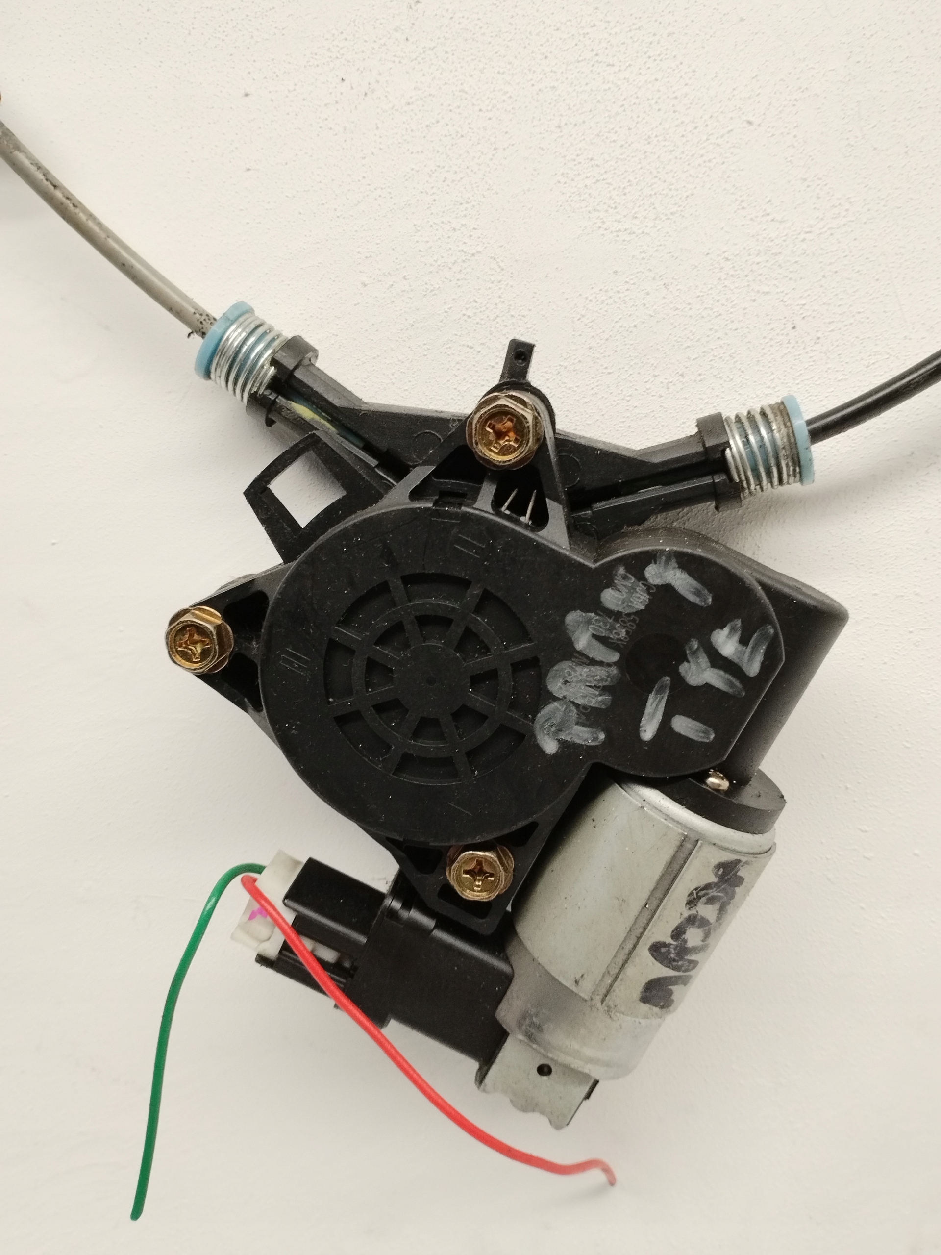 mechanism window regulator right Mazda GJ6A5858X