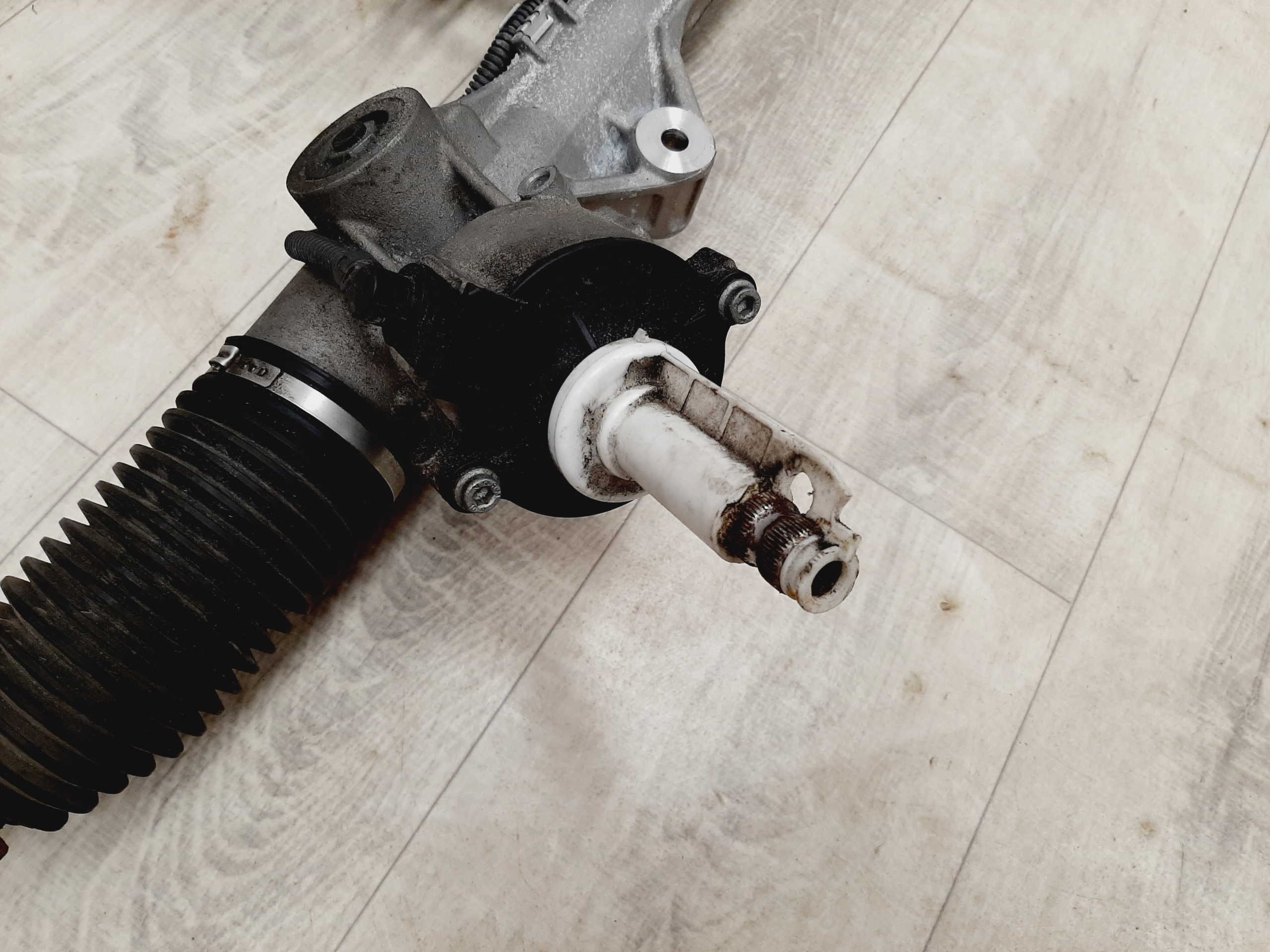 Przekładnia kierownicza Magiel BMW M2 F87 M3 F80 M4 F82 F83 - galeria