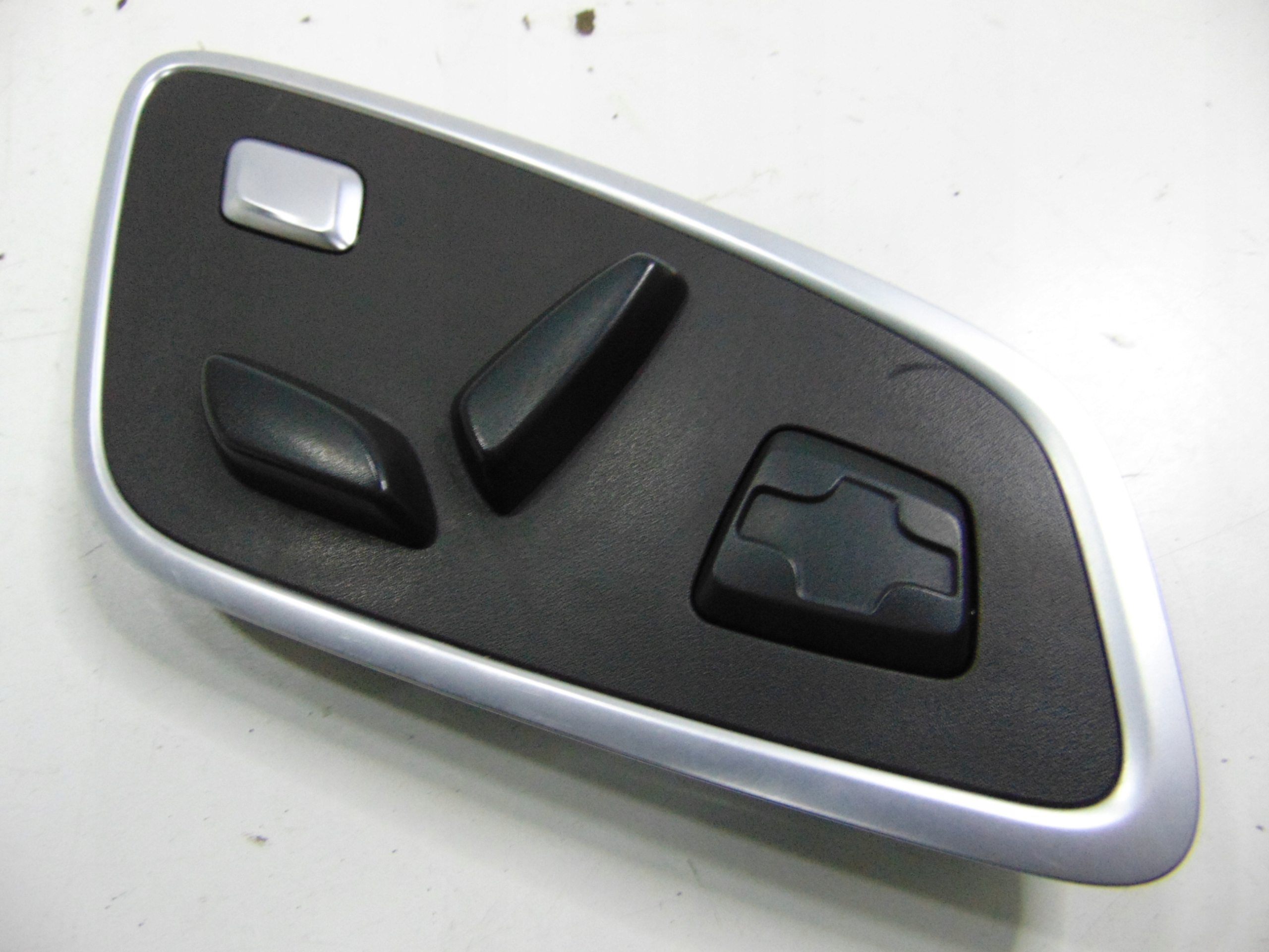 ПАНЕЛЬ ПЕРЕМИКАЧ СИДІННЯ ЛІВ. RENAULT ESPACE В