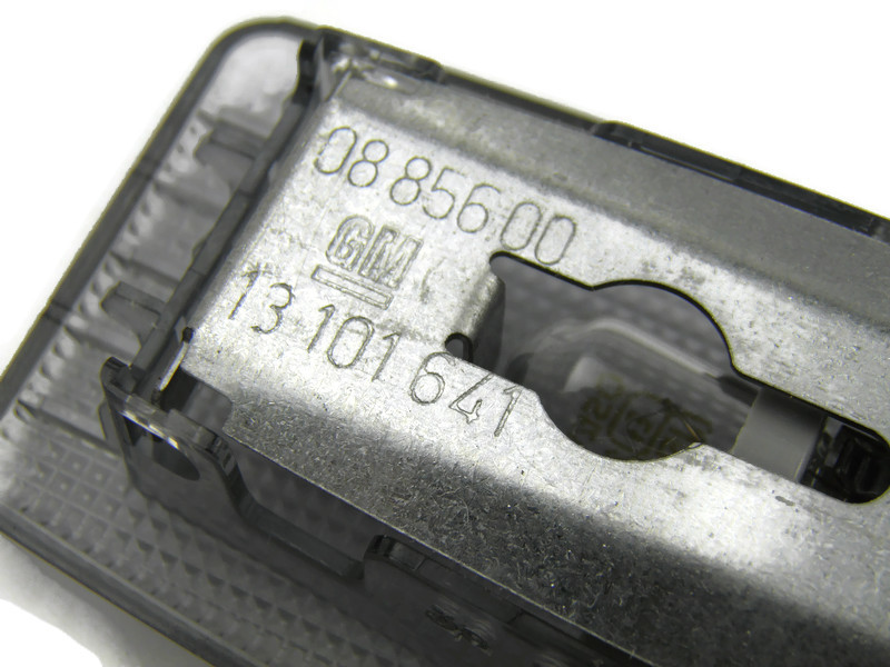 LAMPKA ŚWIATŁO PODSUFITKI OPEL ASTRA CORSA VECTRA ZAFIRA ORYGINAŁ Producent części Opel OE