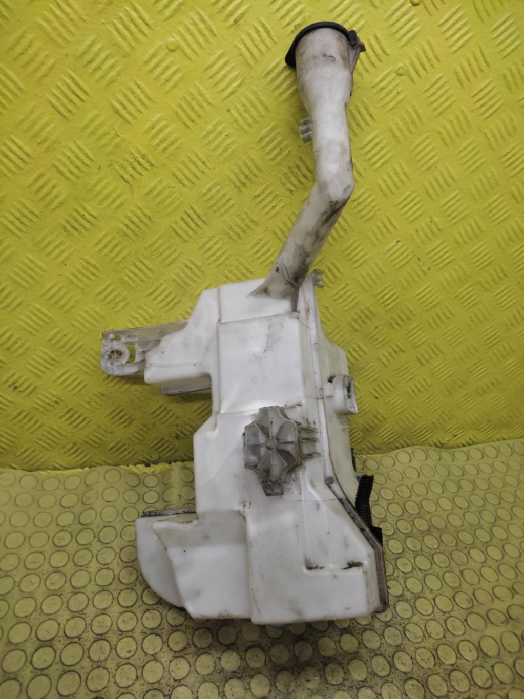 CITROEN C5 III washer fluid tank 9683488180