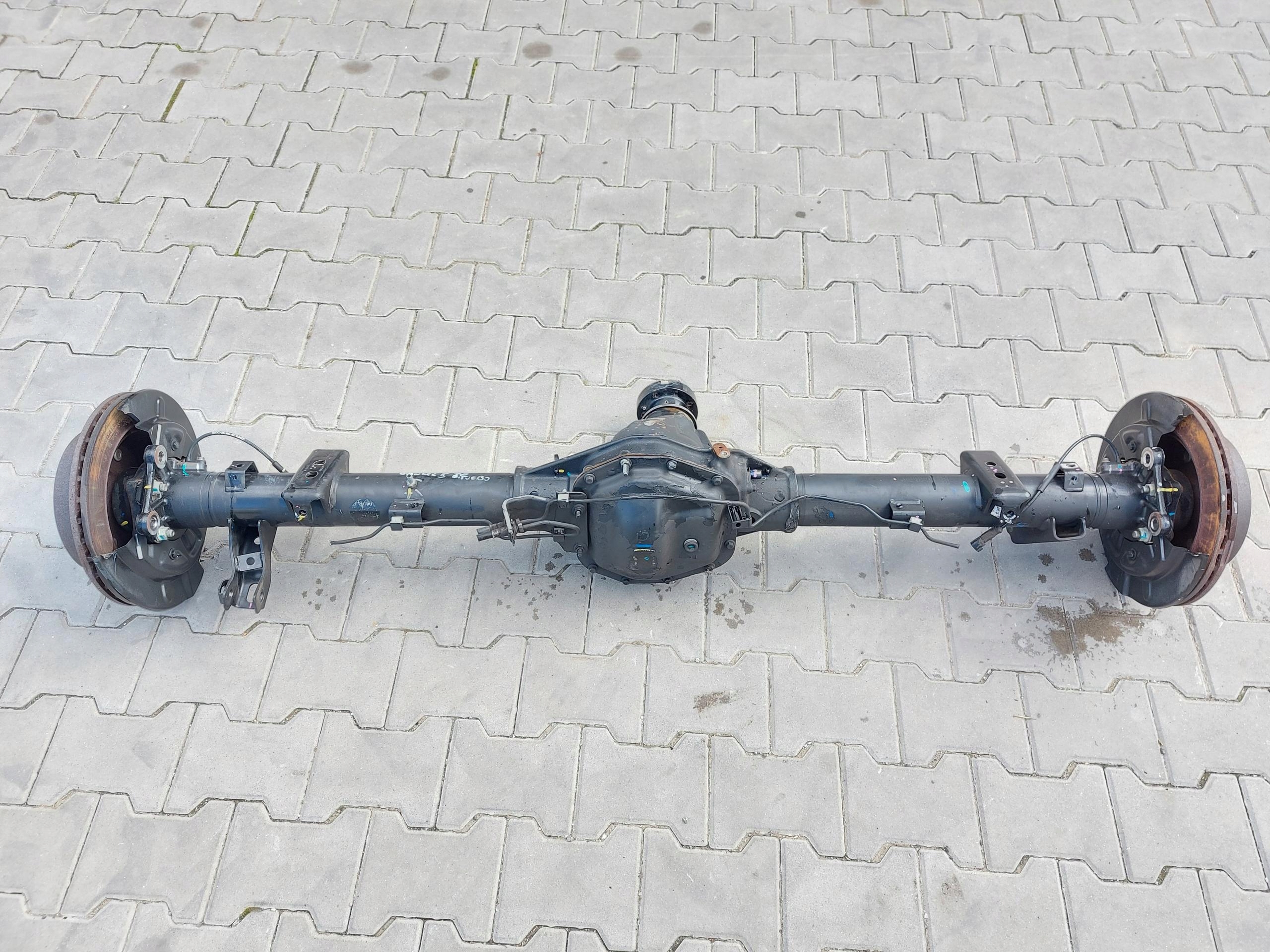 Ford Ranger X 6 VI 2024r 2.0 D differential rear part diff 3.73 MB3W-4001-FXG