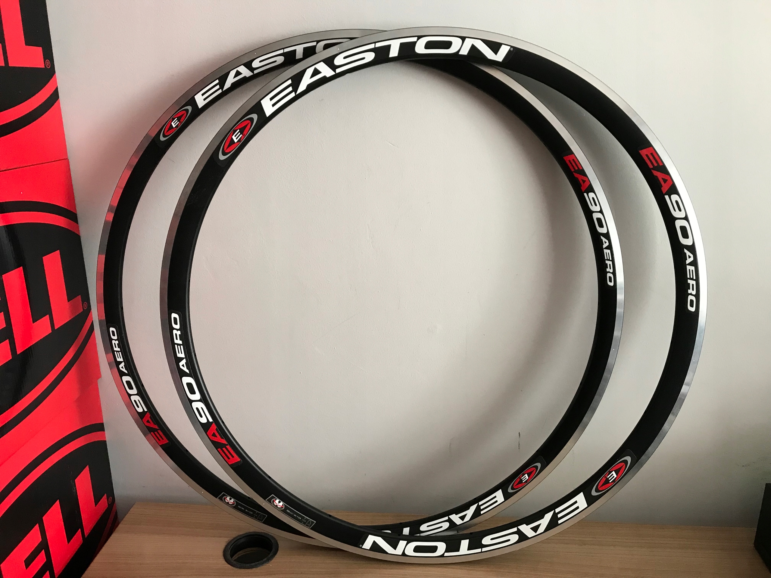 Obręcze szosowe EASTON EA90 AERO 622 x 14C 32mm KOMPLET przód + tył koła EAN (GTIN) 821973255743