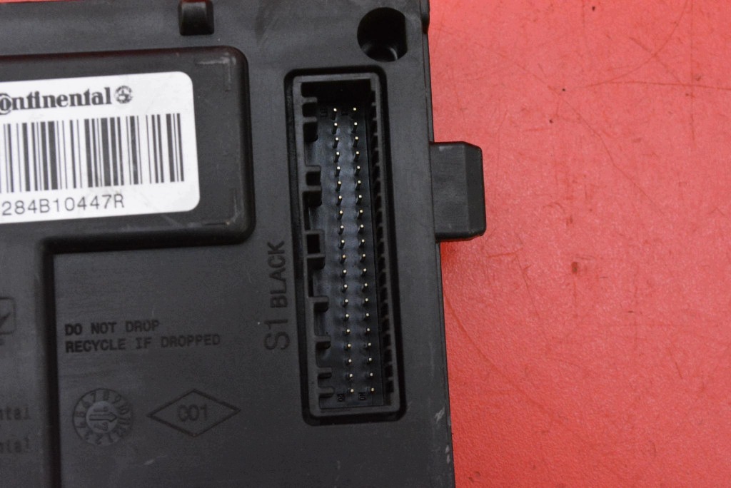 control unit module BCM 284B10447R DACIA LODGY STEPWAY 1.6 SCE 102 KM 17-24