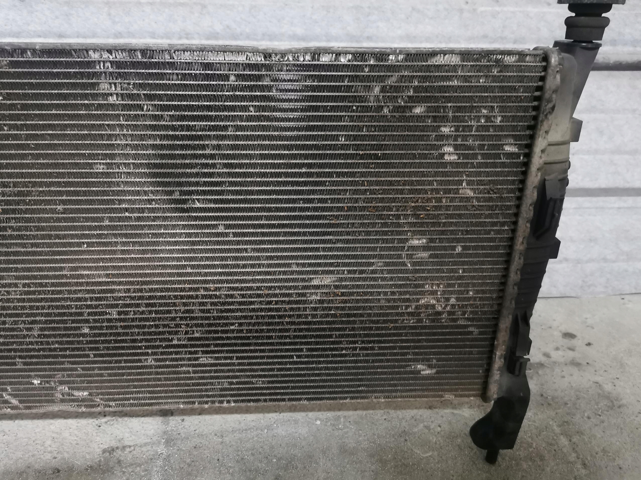 water cooler FORD TRANSIT MK7 2.2 6C11-8005-AD