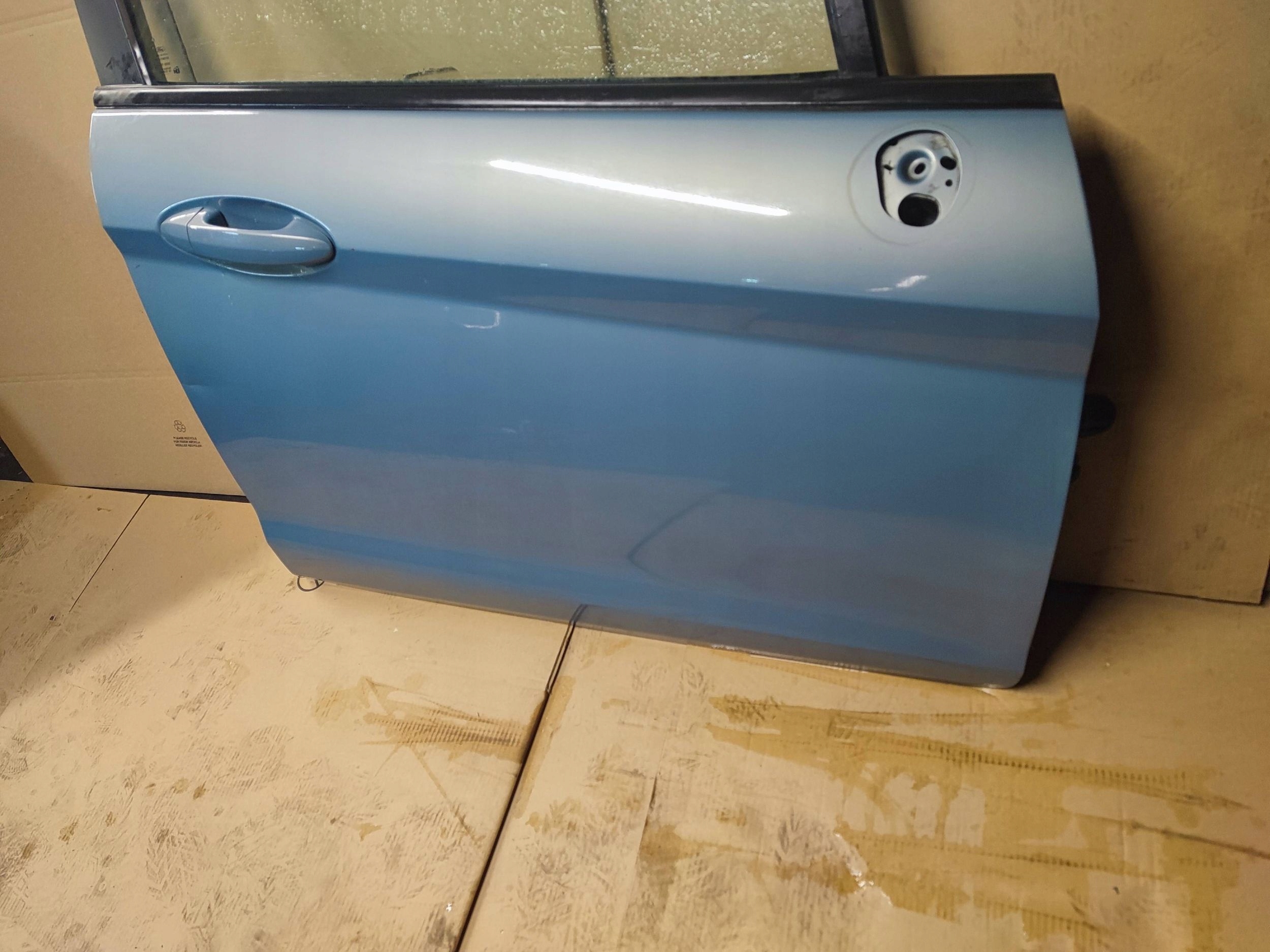 FORD FIESTA MK7 door front front right 5-door lak: 79