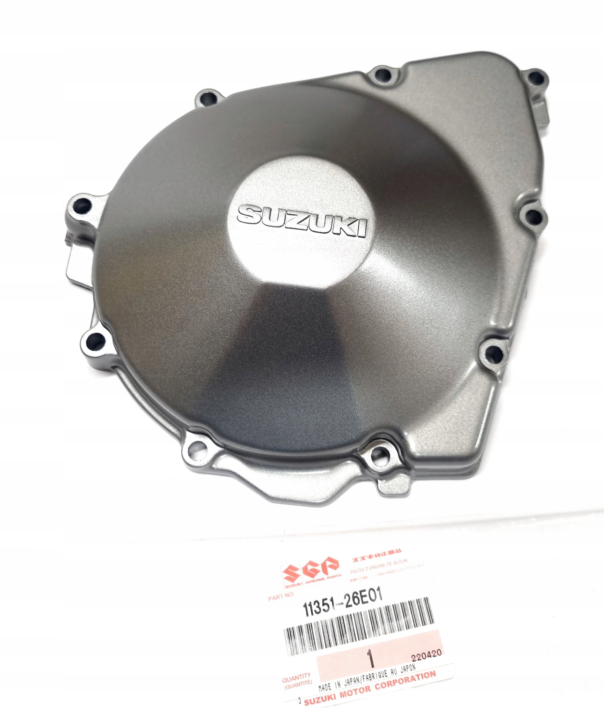 11351-26E01 - КРЫШКА ДВИГАТЕЛЯ ЛЕВАЯ SUZUKI GSX 600 750 F 98-06