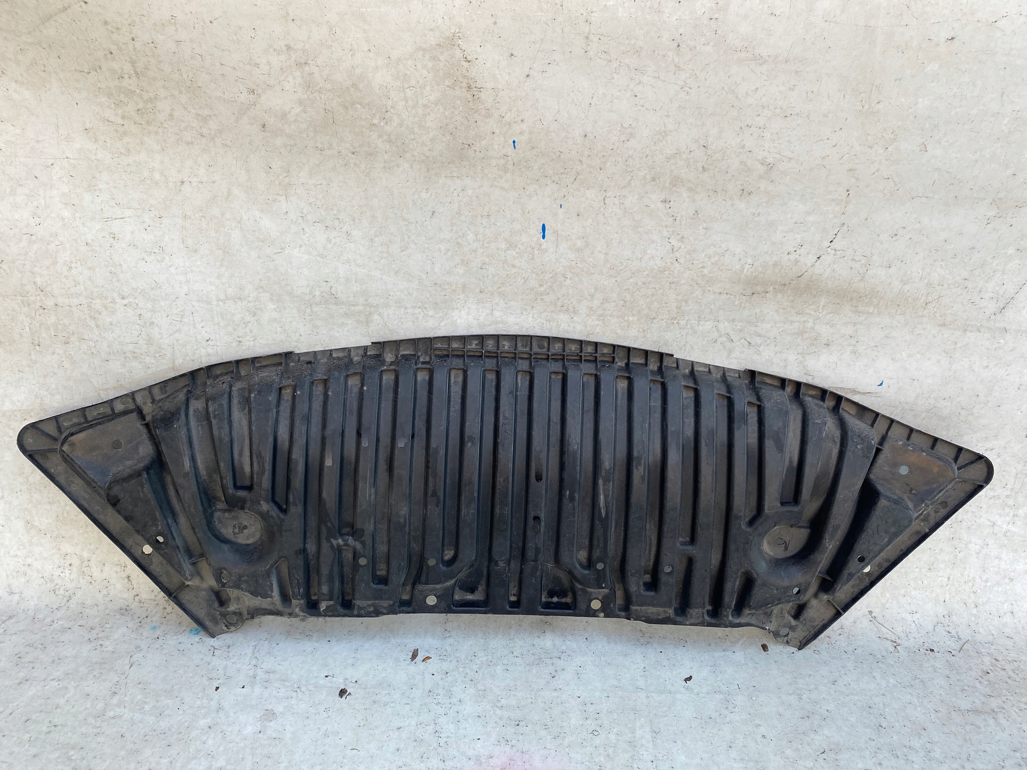MERCEDES C W204 cover cover below bumper lower front A2045240230