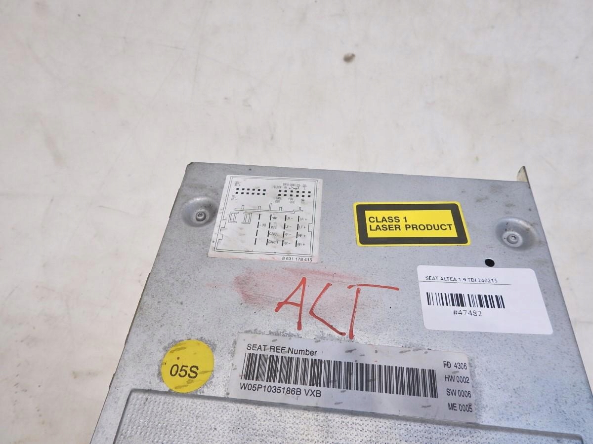 RADIO CD SEAT ALTEA 5P1035186B 7646632366 Typ samochodu Samochody osobowe