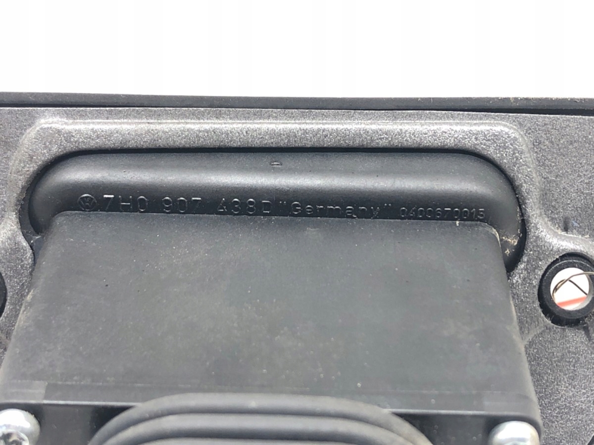 STYCZNIK CZUJNIK PRAWY DRZWI VW TRANSPORTER V Typ samochodu Samochody osobowe