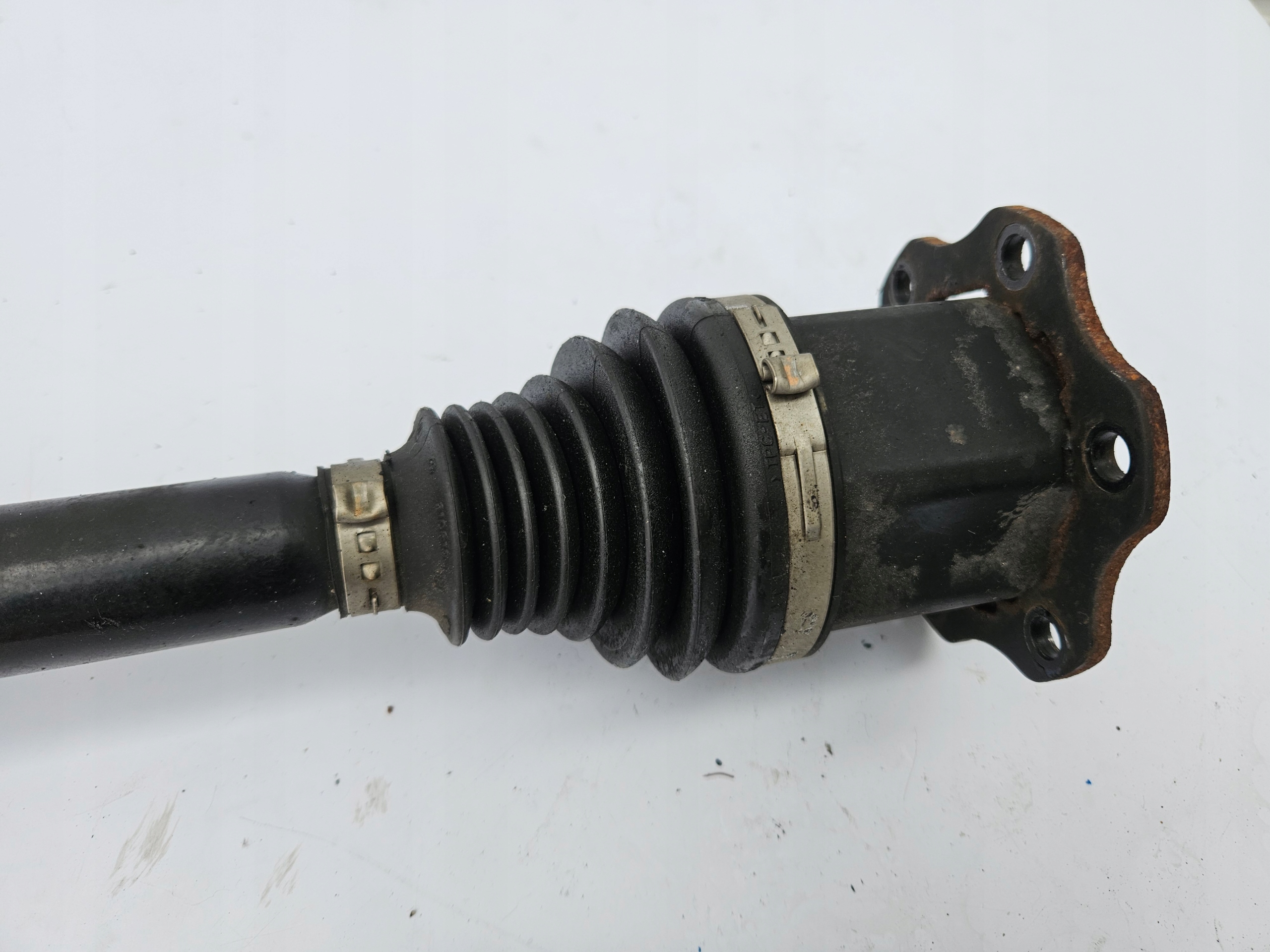 semi-axis left right front front AUDI A4 B9 A5 8W S-TRONIC