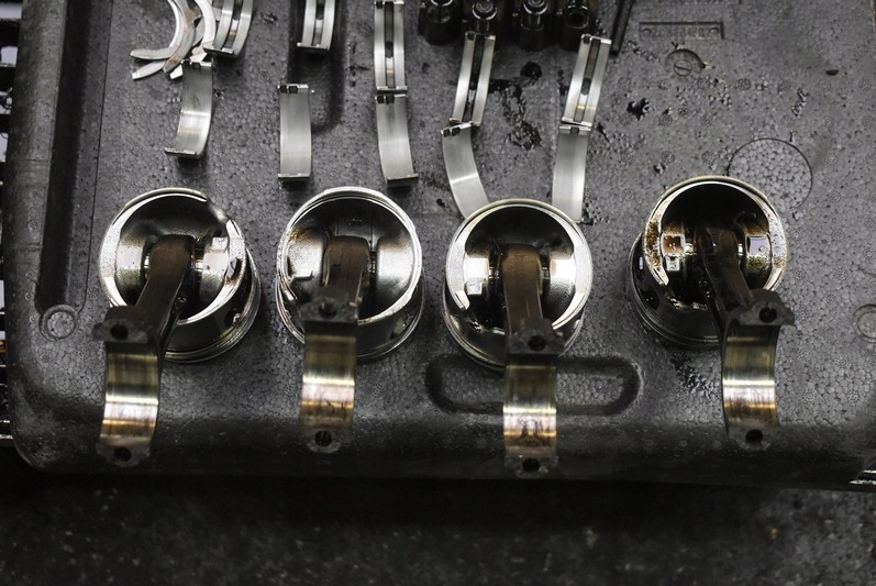 WAŁ KORBOWY TŁOKI PANEWKI AUDI A4 B7 1.9 TDI 05R Numer katalogowy części BKE