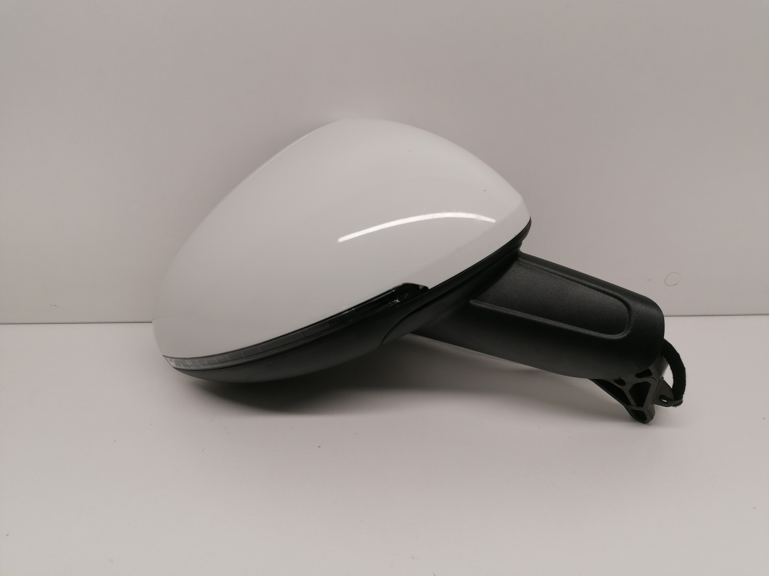 PORSCHE MACAN 95B LUSTERKO PRAWE 17 PIN ASYSTENT