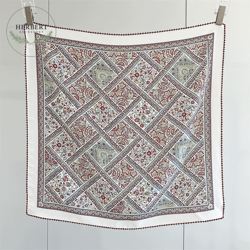 Hedvábný šátek 65 x 65 cm Perský vzor Barevná šála na krk