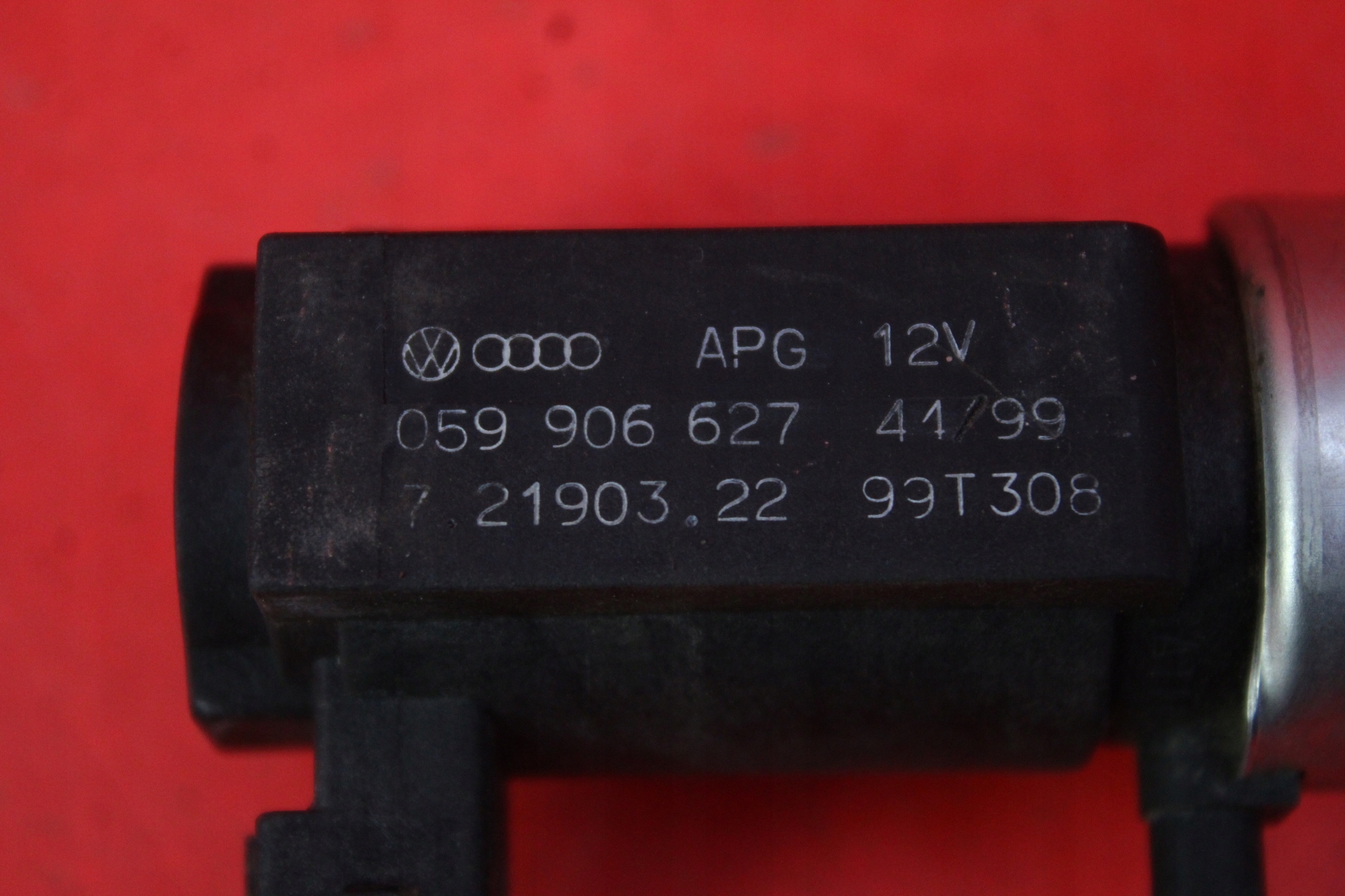 клапан давления 059906627 Audi A6 C5 2.5 tdi 180 ЛС 97-01