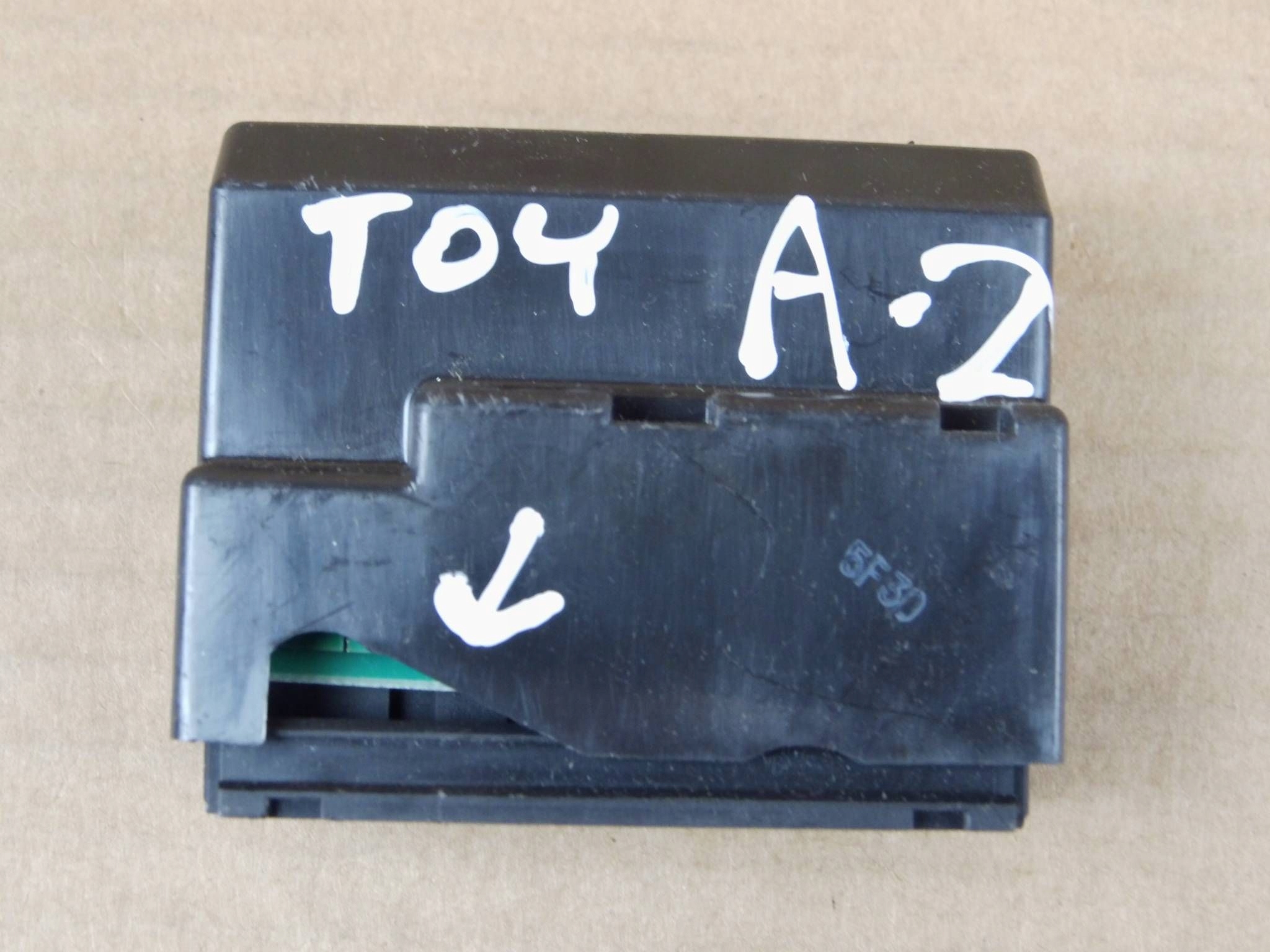 Toyota Yaris IV XP210 module computer control unit 82644-K0060