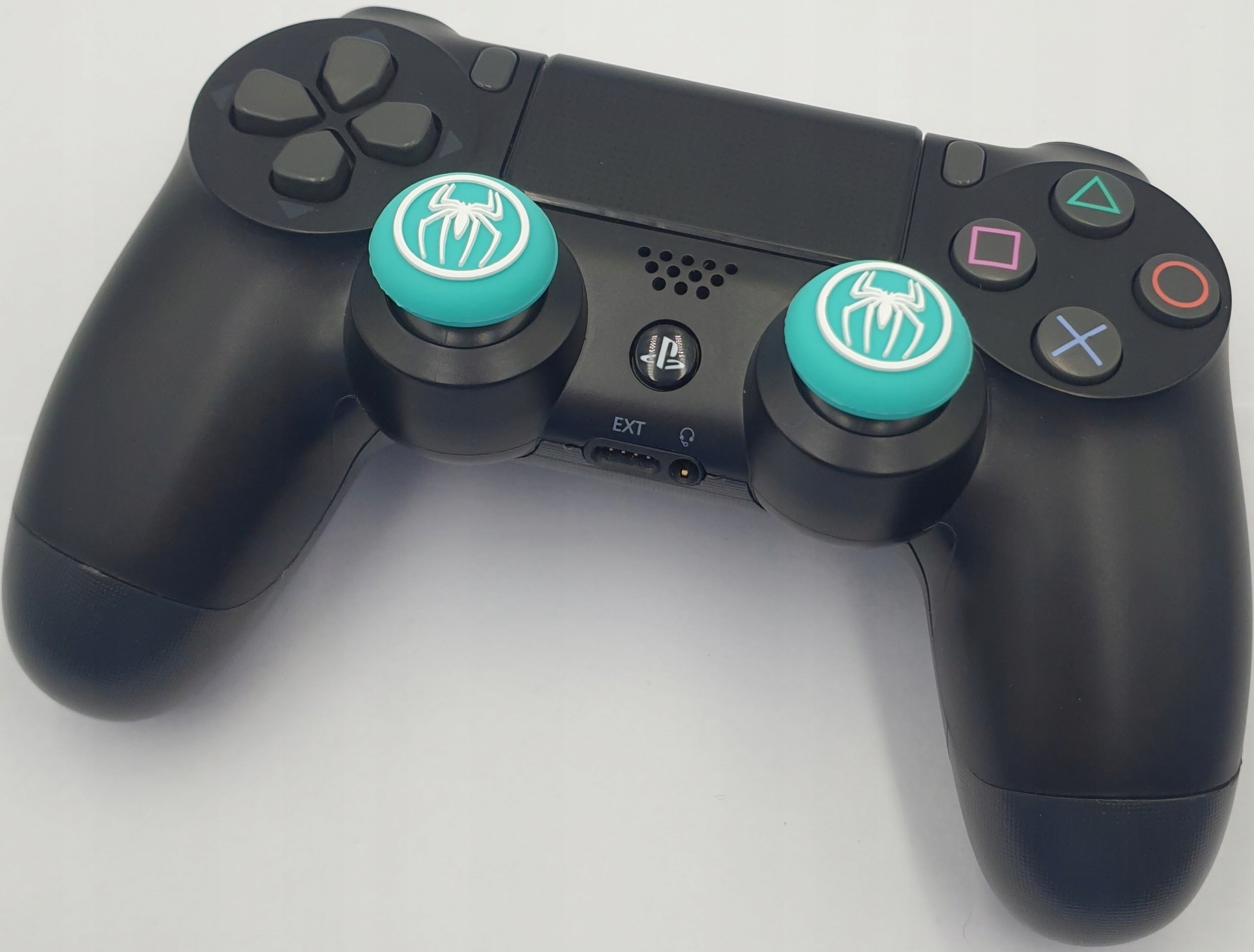 ZESTAW 2X NAKŁADKI GRIPY GUMKI NA ANALOGI DO PADA PS5 PS4 XBOX ONE SERIES Kod producenta KBR Games GRIP229X2