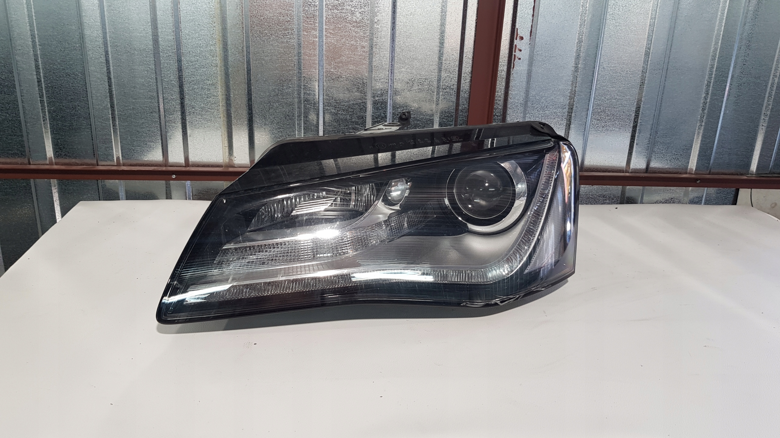 ФАРА ПЕРЕДНЯЯ ПЕРЕД ЛЕВА AUDI A8 D4 КСЕНОН 4H0h0941003