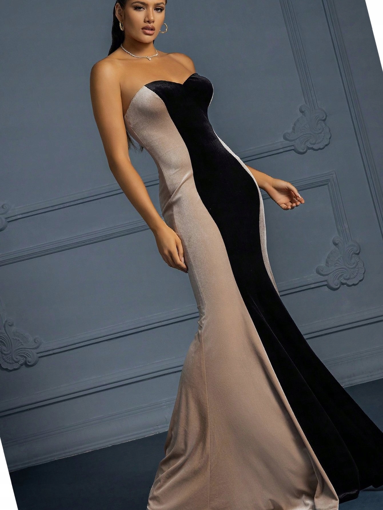 Šaty Sametová Syrena Maksi Velurová s odhalenými rameny Vipgirl L