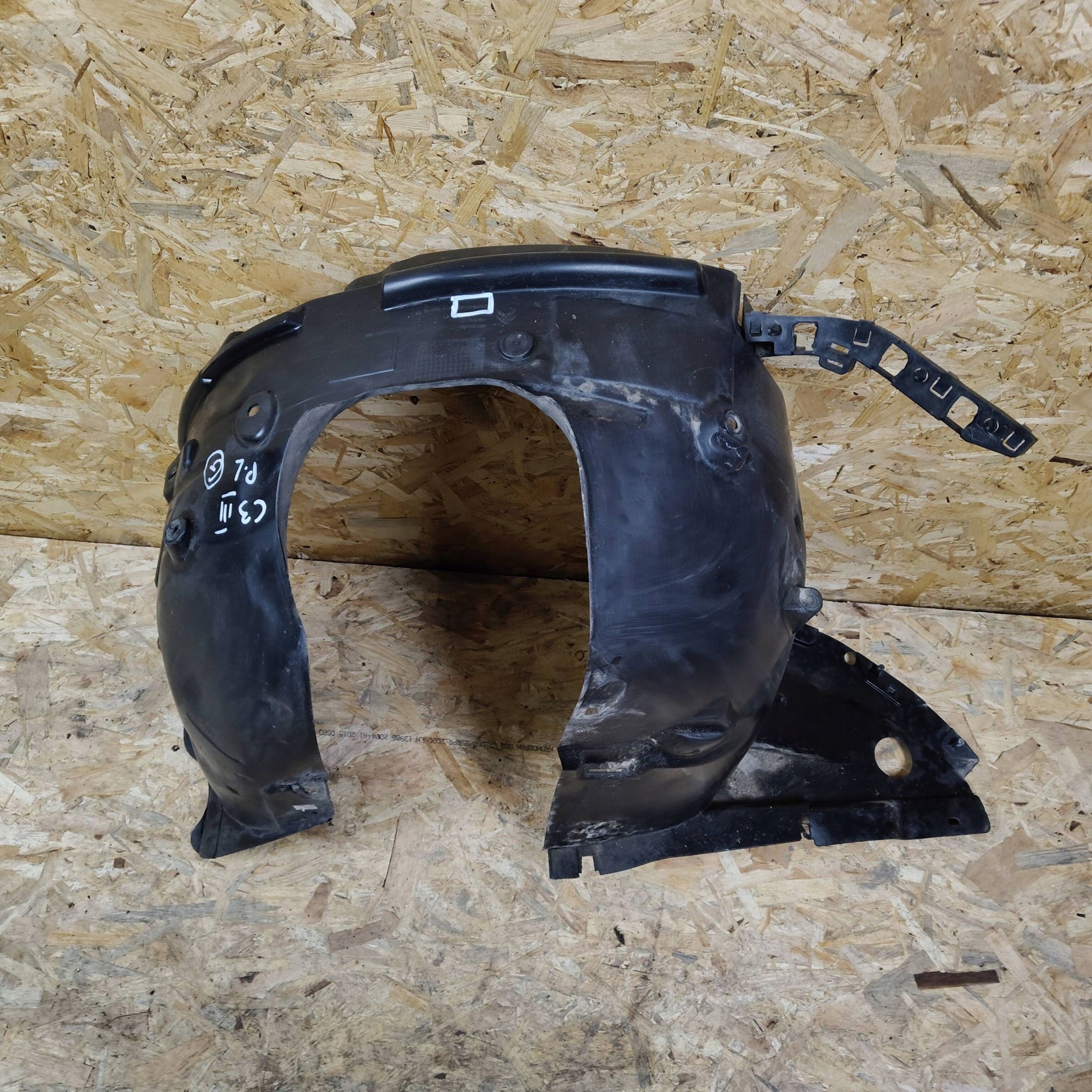 mudguard front front side left Citroen C3 9811931280