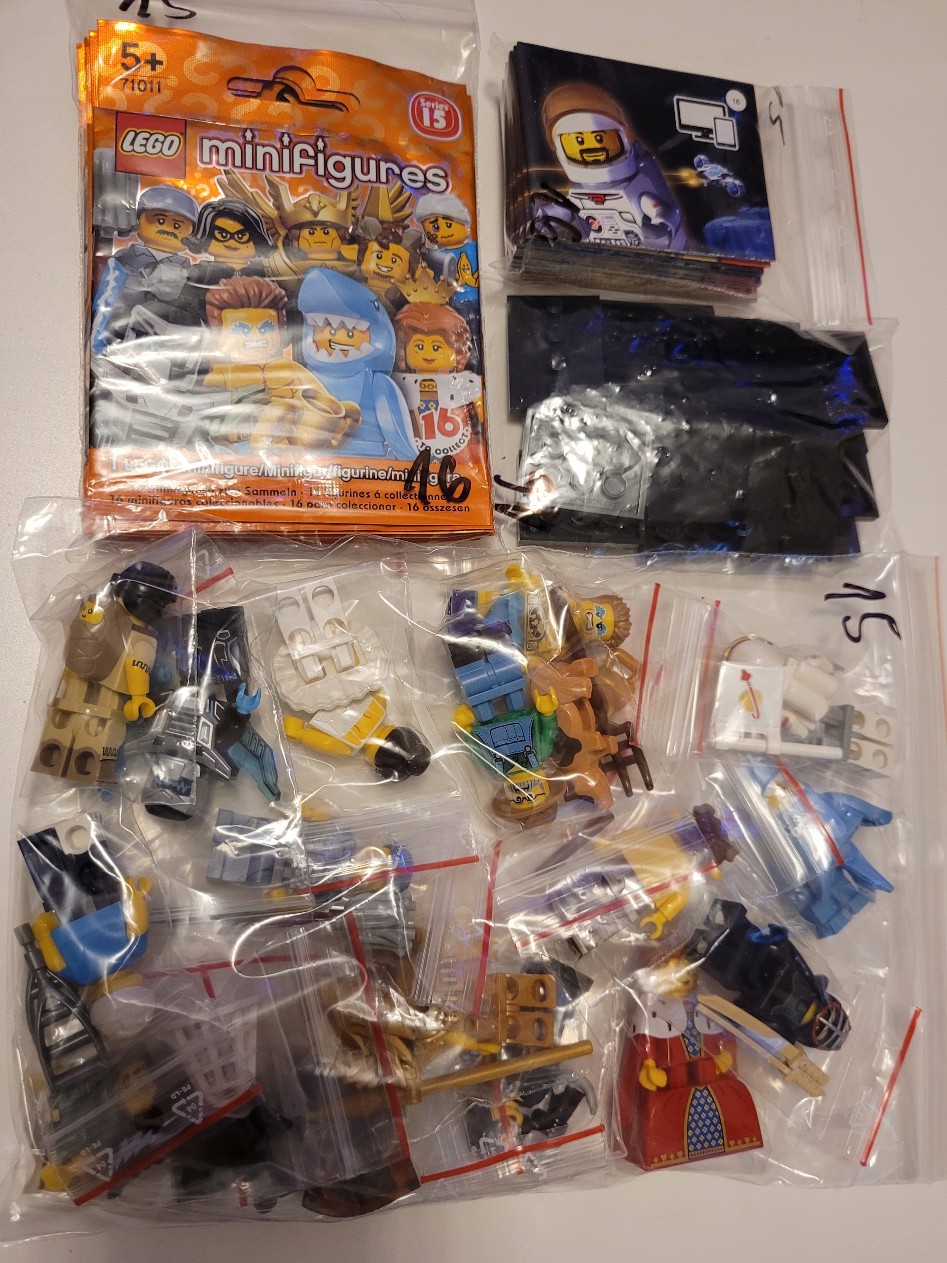 LEGO Minifigures 71011 - seria 15 Marka LEGO