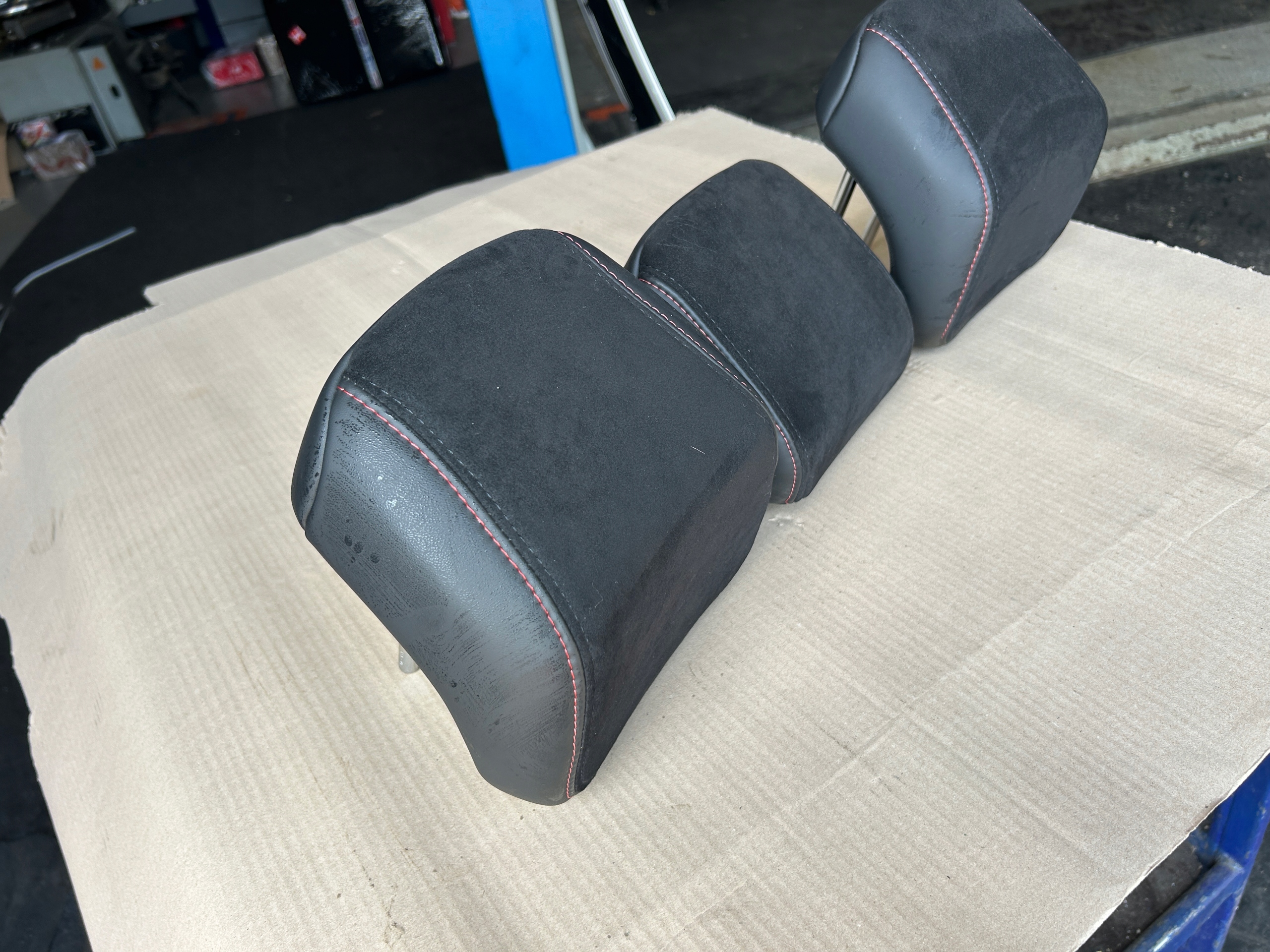 PEUGEOT 308 II GT T9 arm rests rear part leather