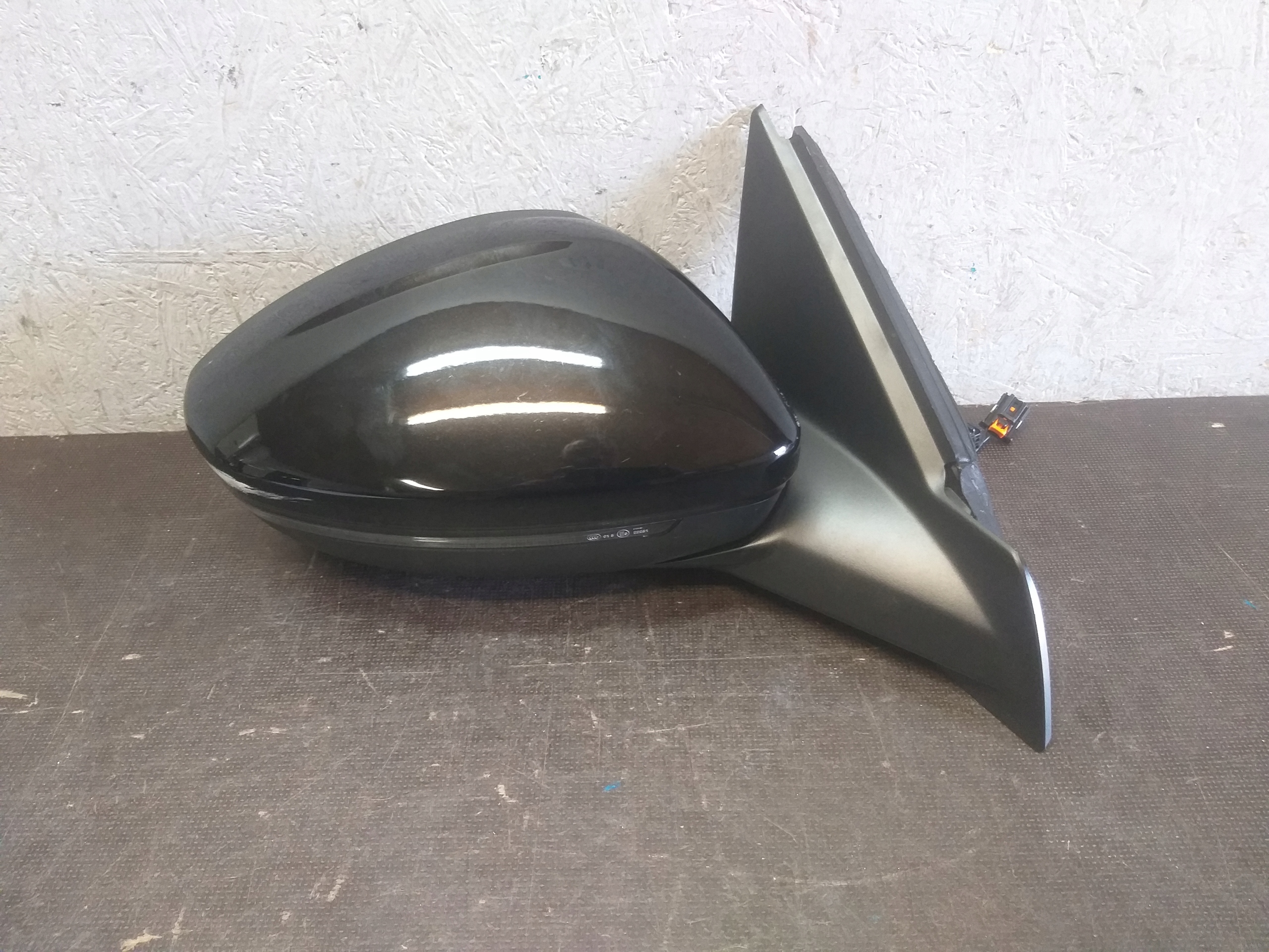 mirror right PEUGEOT 208 II 2 8+2PIN