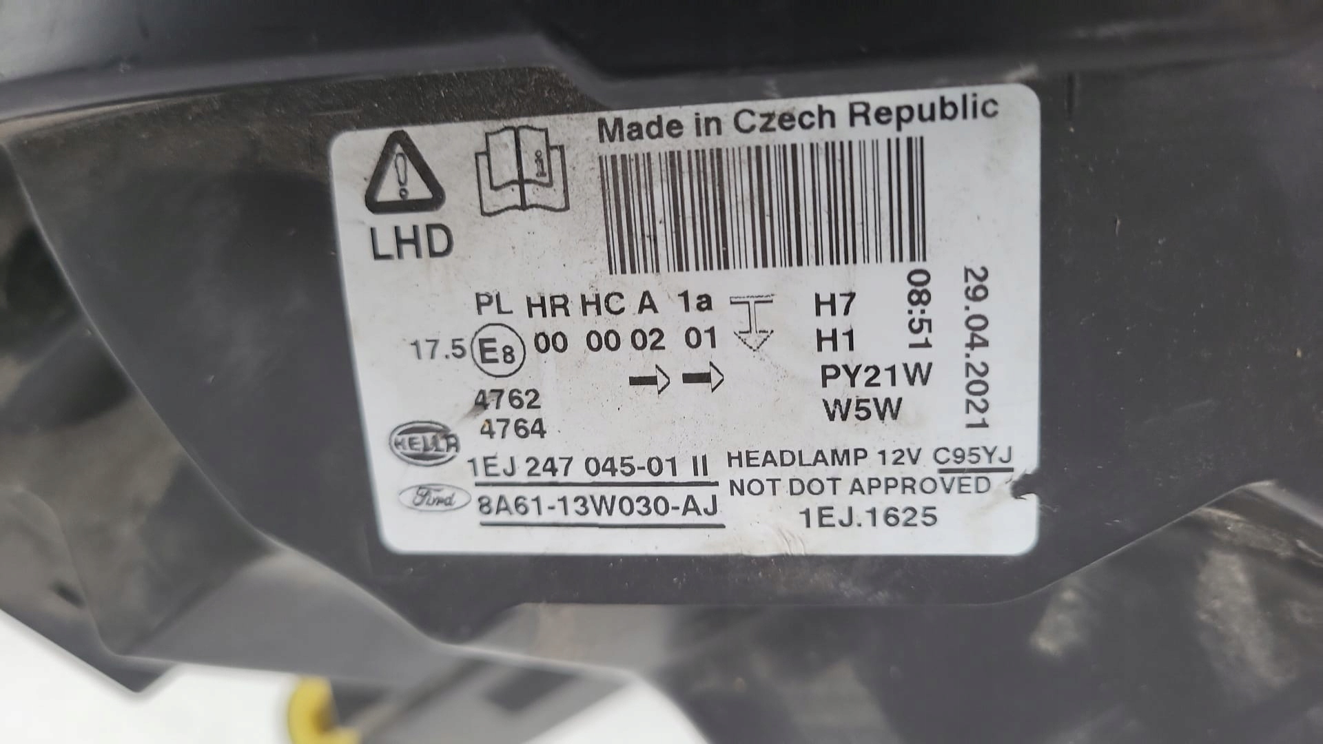 FORD FIESTA MK7 light left front front 8A61-13W030-AJ
