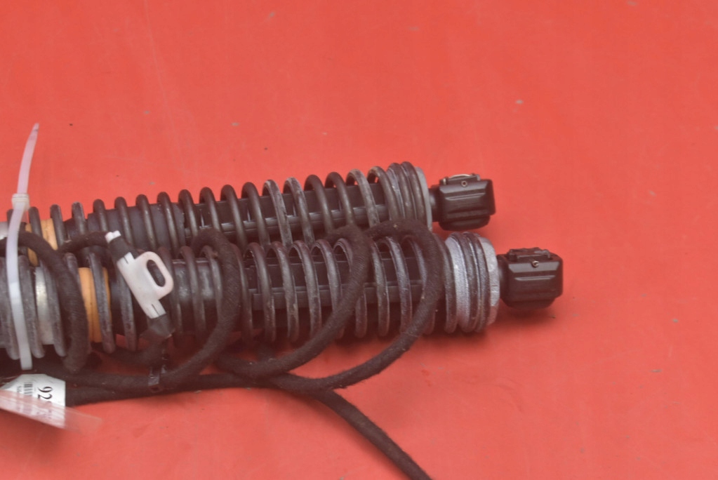 damper SILOWNIKI bonnet BMW F01 08-12