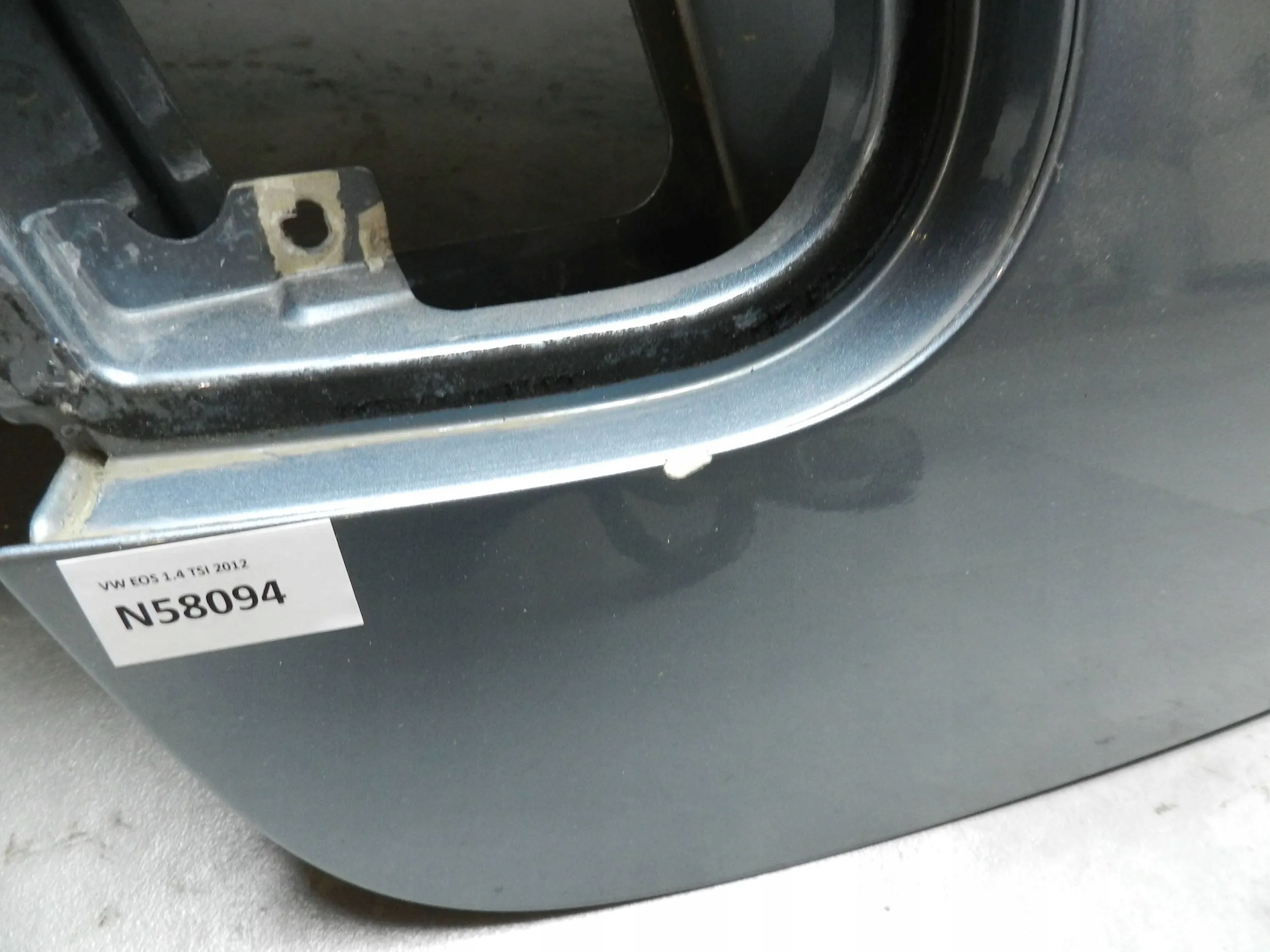 Volkswagen Eos 2012 boot door rear