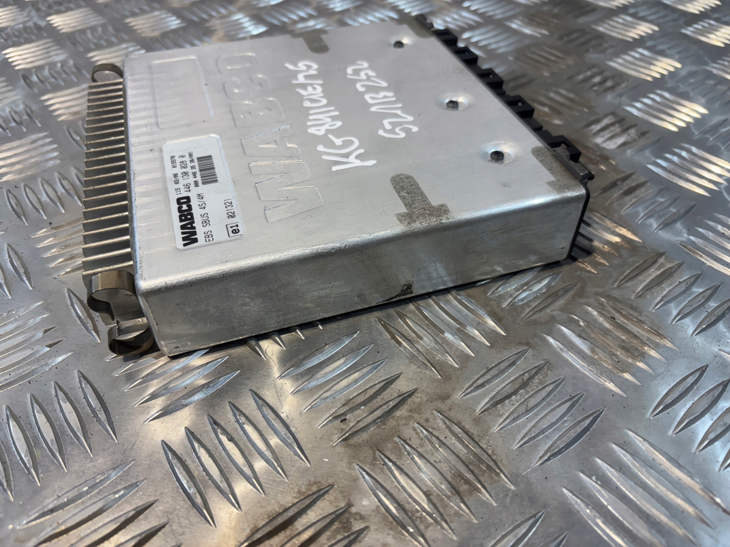 control unit control sily hamowania EBS SBUS Wabco 4461300280