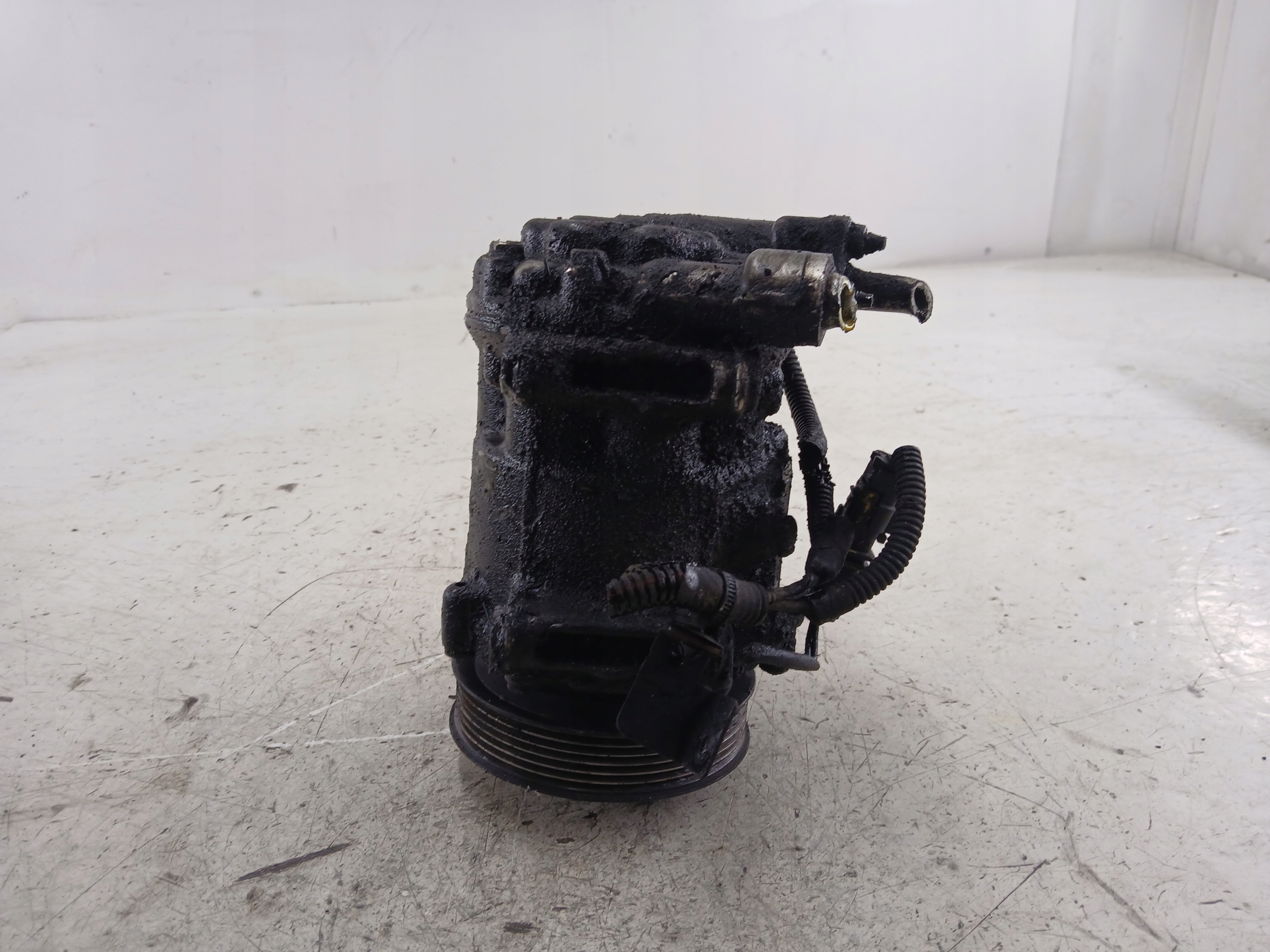 CITROEN C5 III 1.6 HDI compressor; air conditioning compressor 9660555280